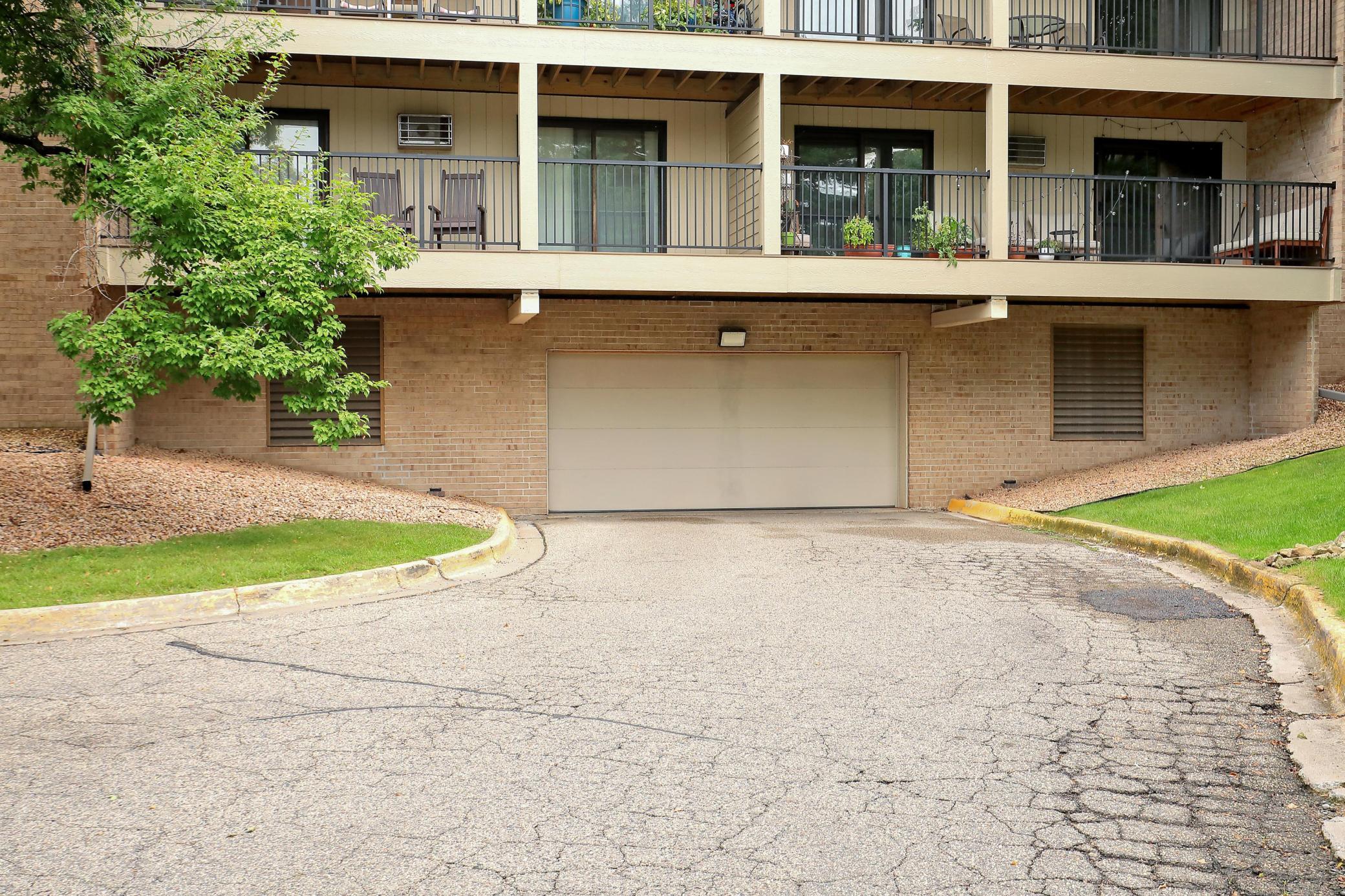 5607 Green Circle Drive Unit: 210