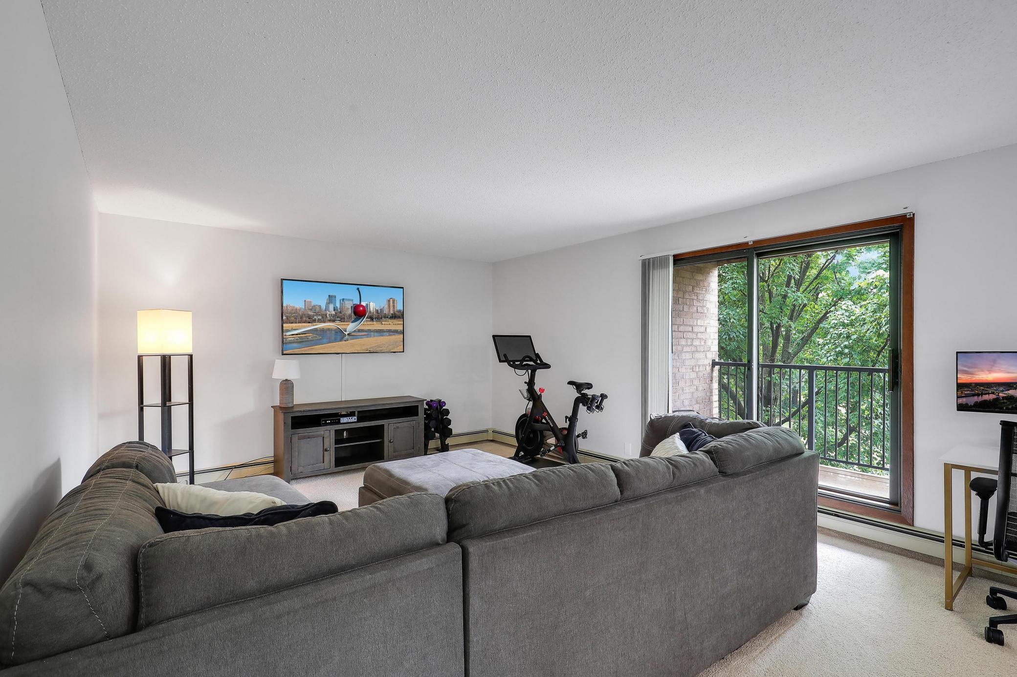 5607 Green Circle Drive Unit: 210