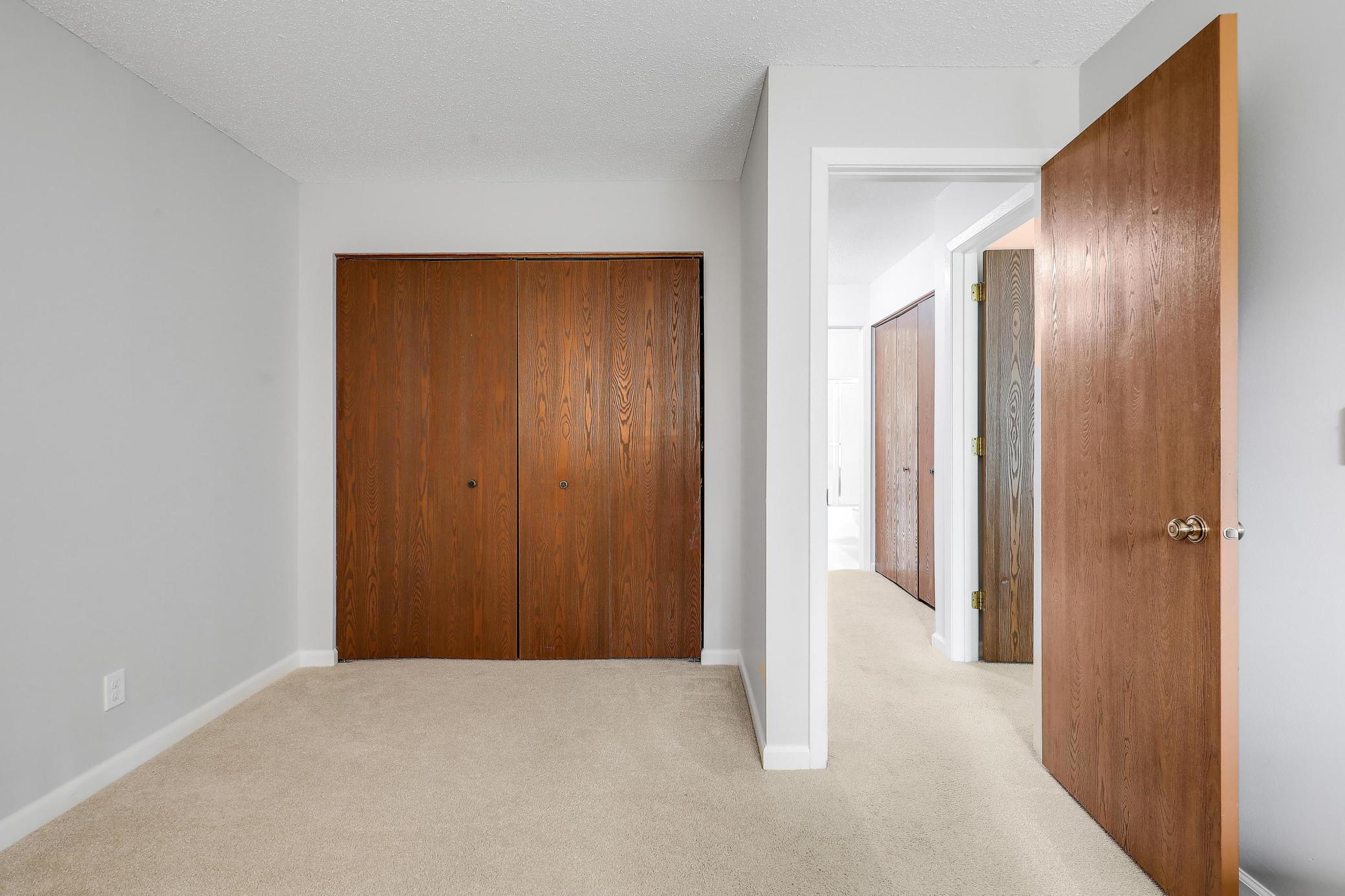 5607 Green Circle Drive Unit: 210