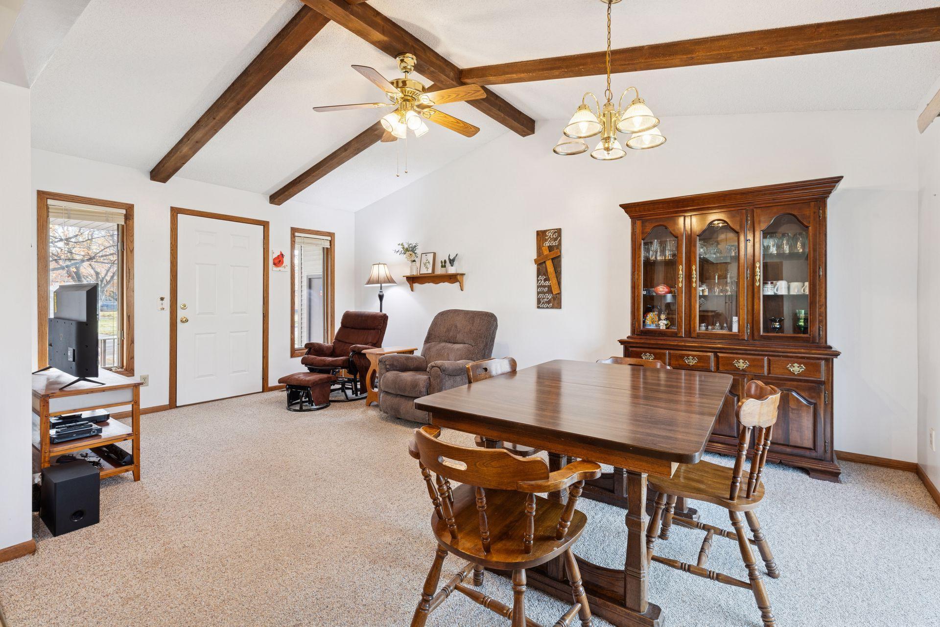 7041 Georgia Avenue N