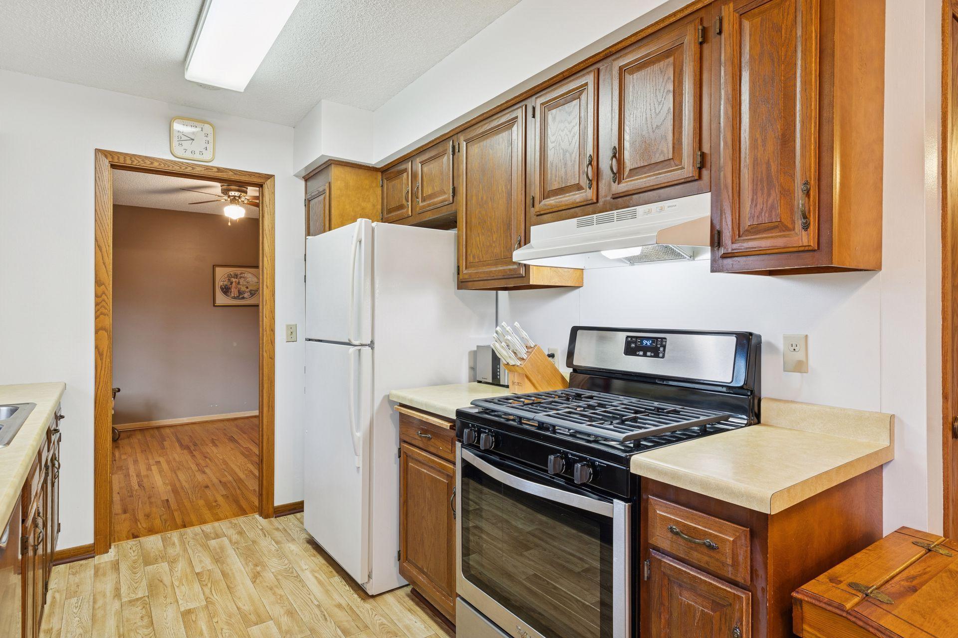 7041 Georgia Avenue N