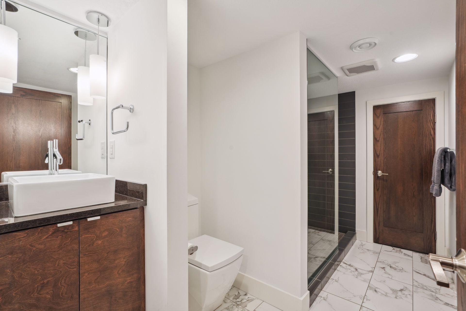 209 Westwood Drive N