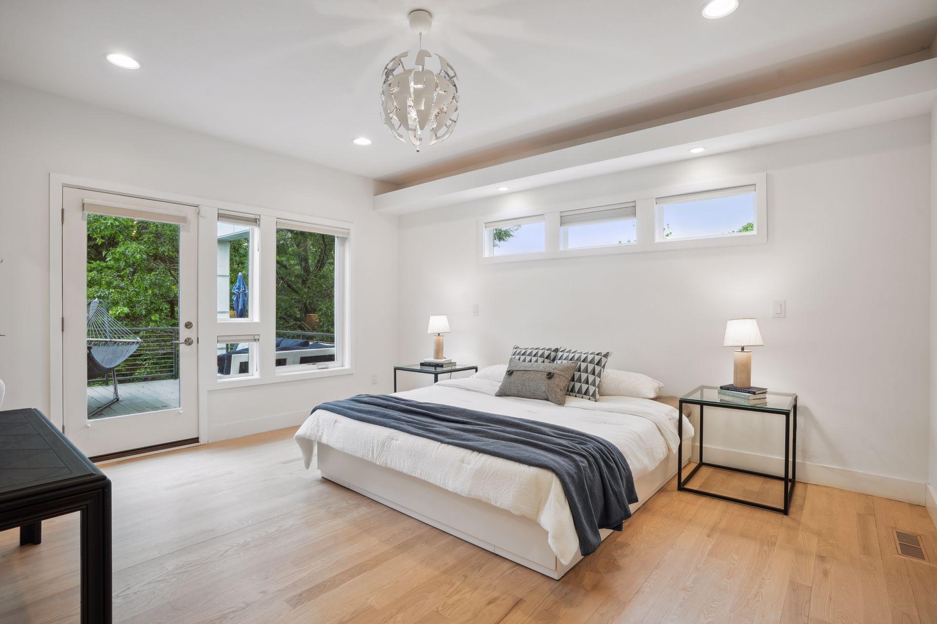 209 Westwood Drive N