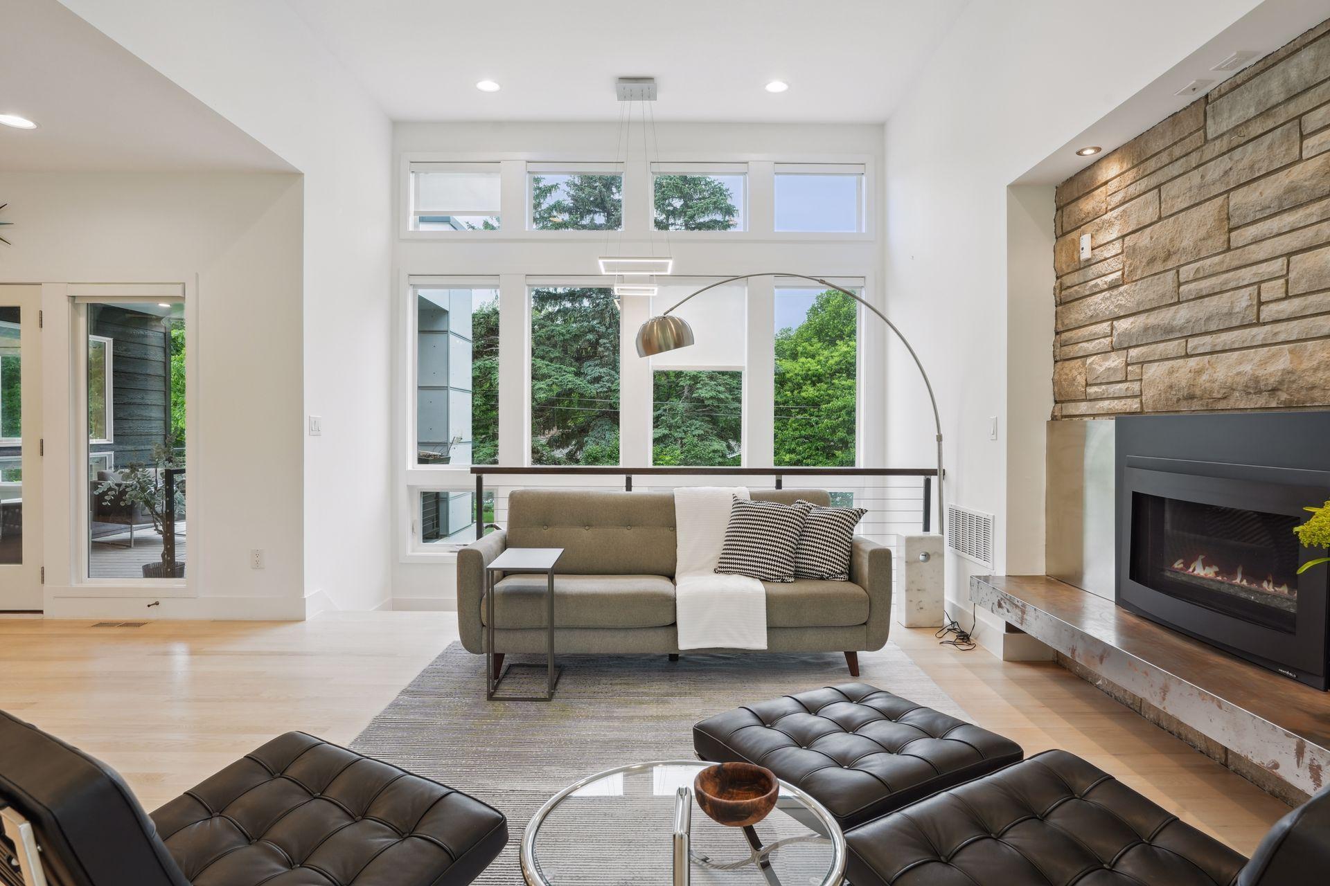 209 Westwood Drive N