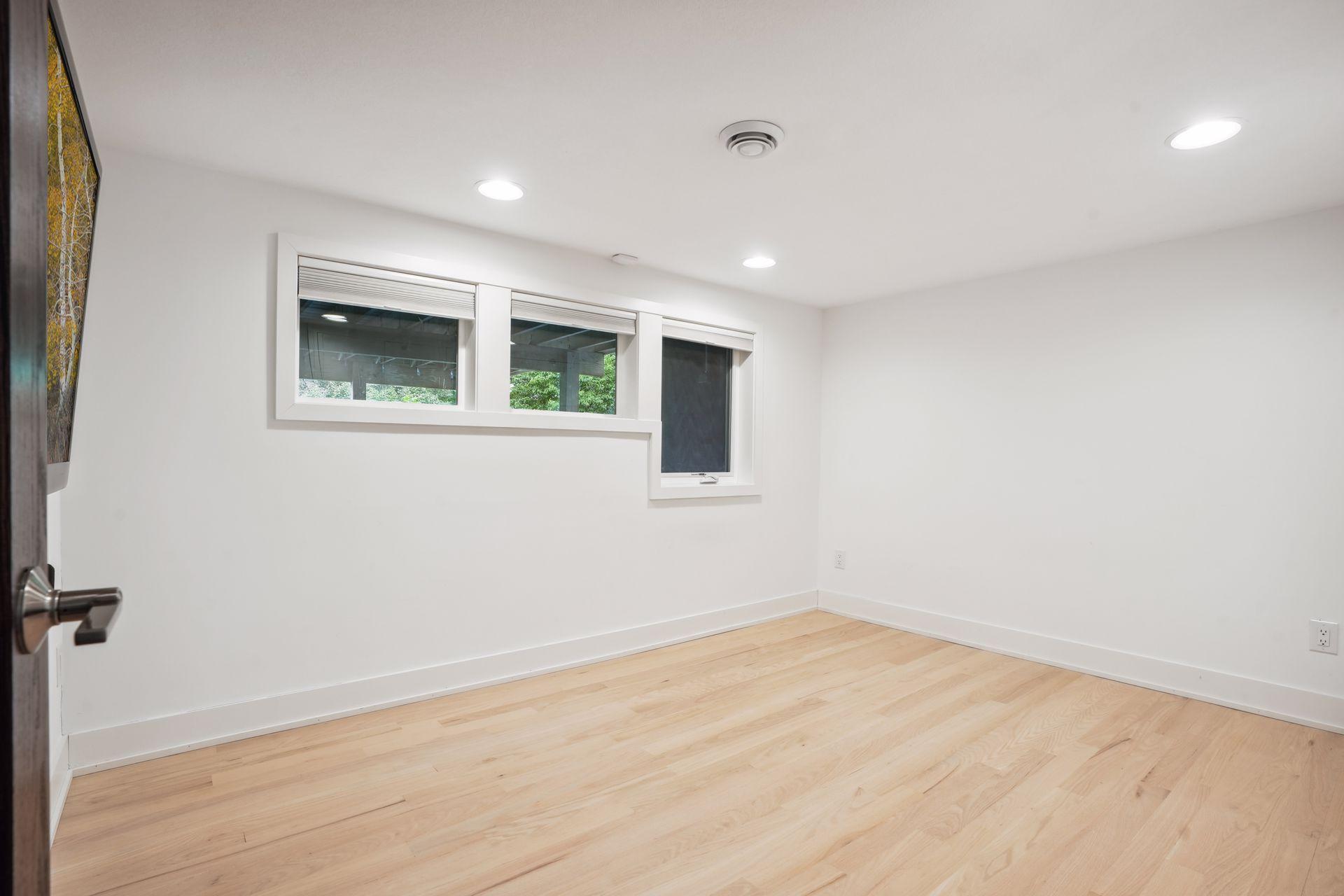 209 Westwood Drive N