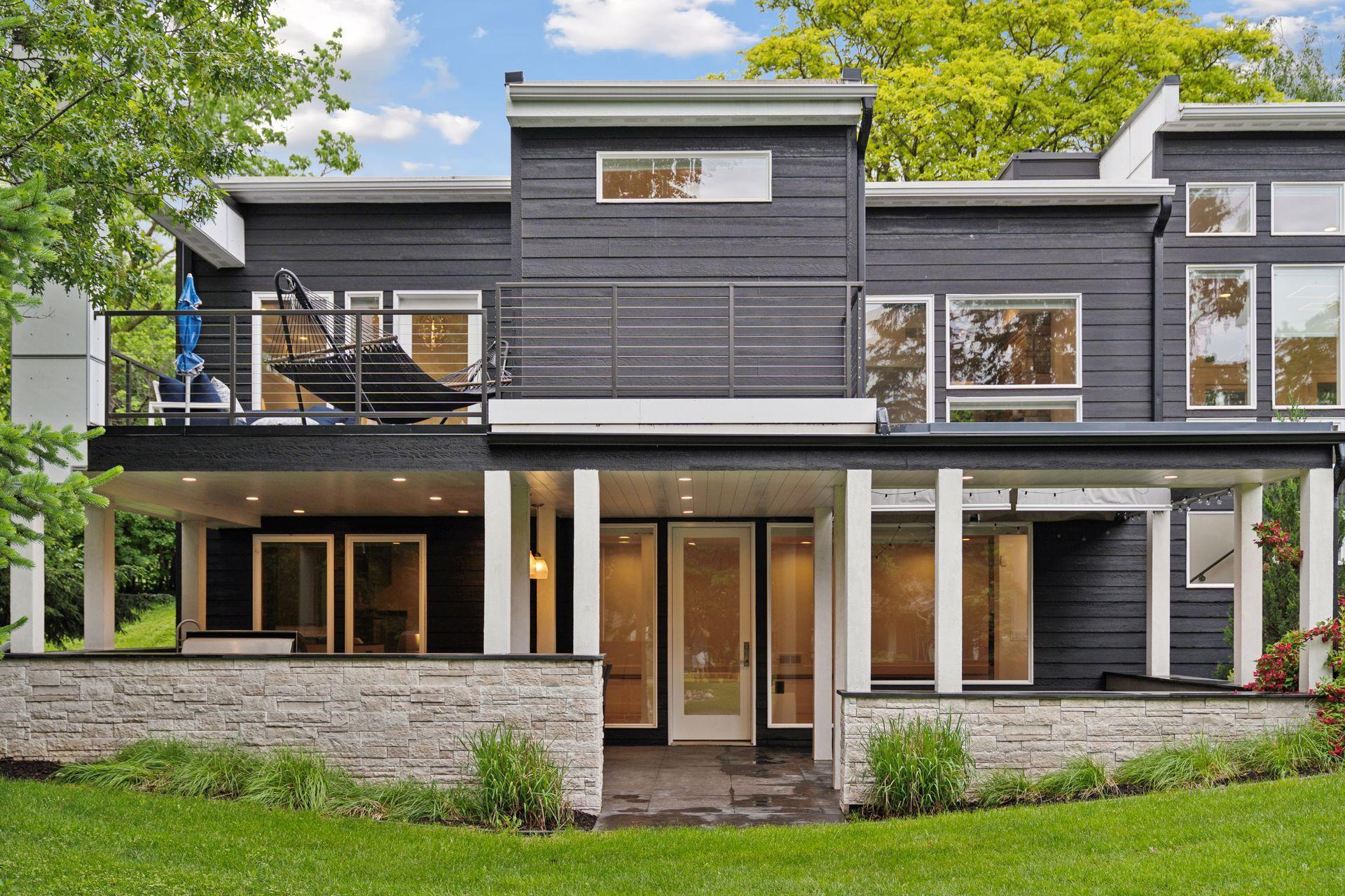 209 Westwood Drive N