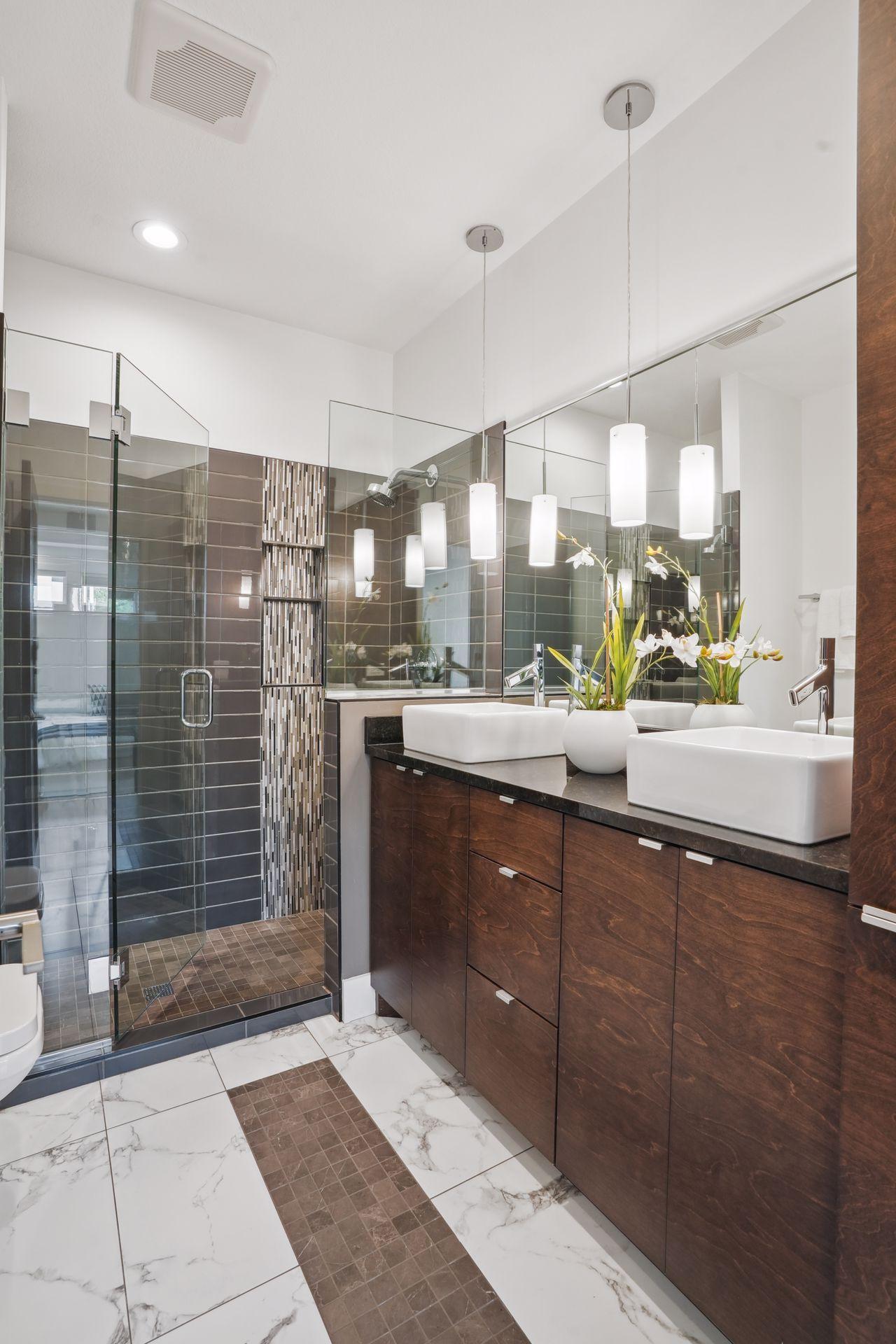 209 Westwood Drive N