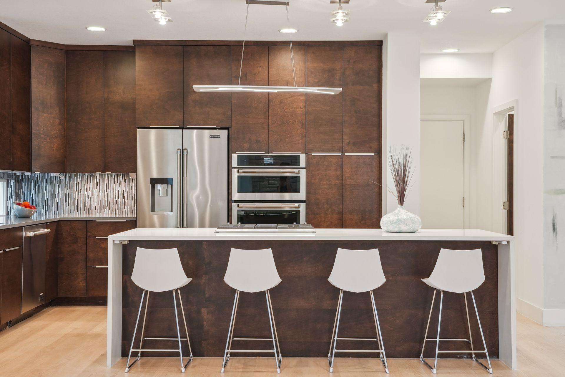 209 Westwood Drive N