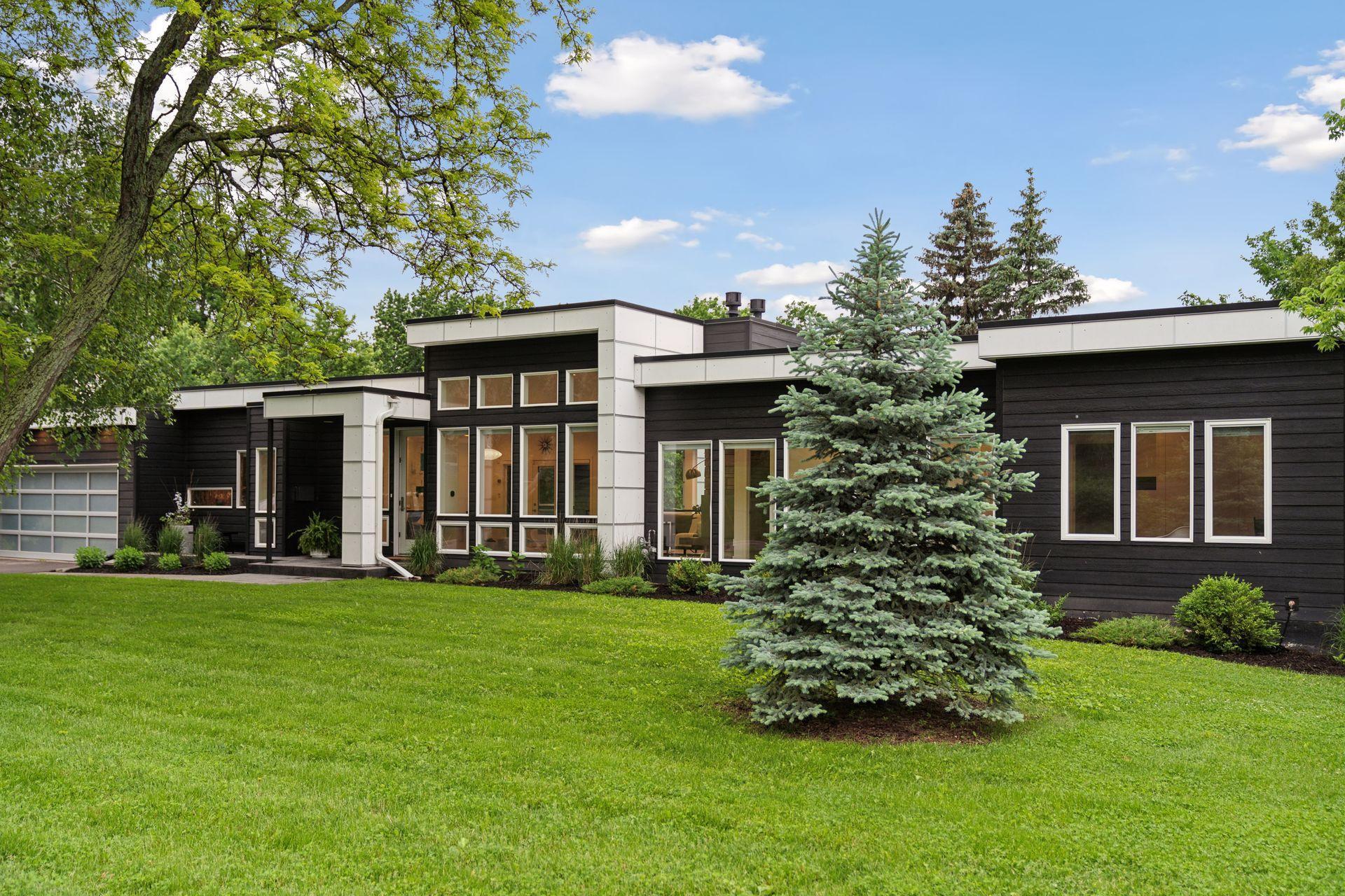 209 Westwood Drive N