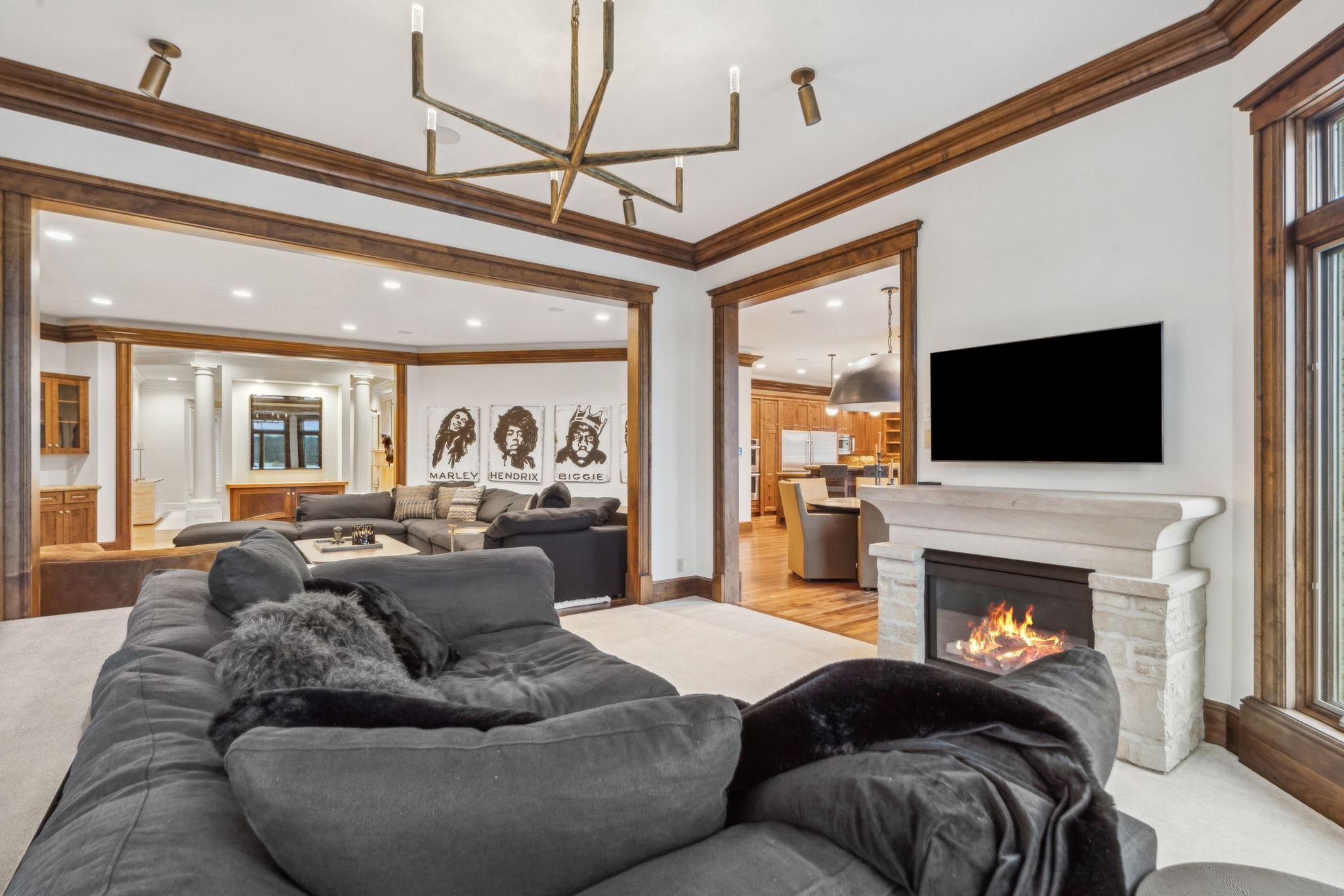 1492 Hunter Drive