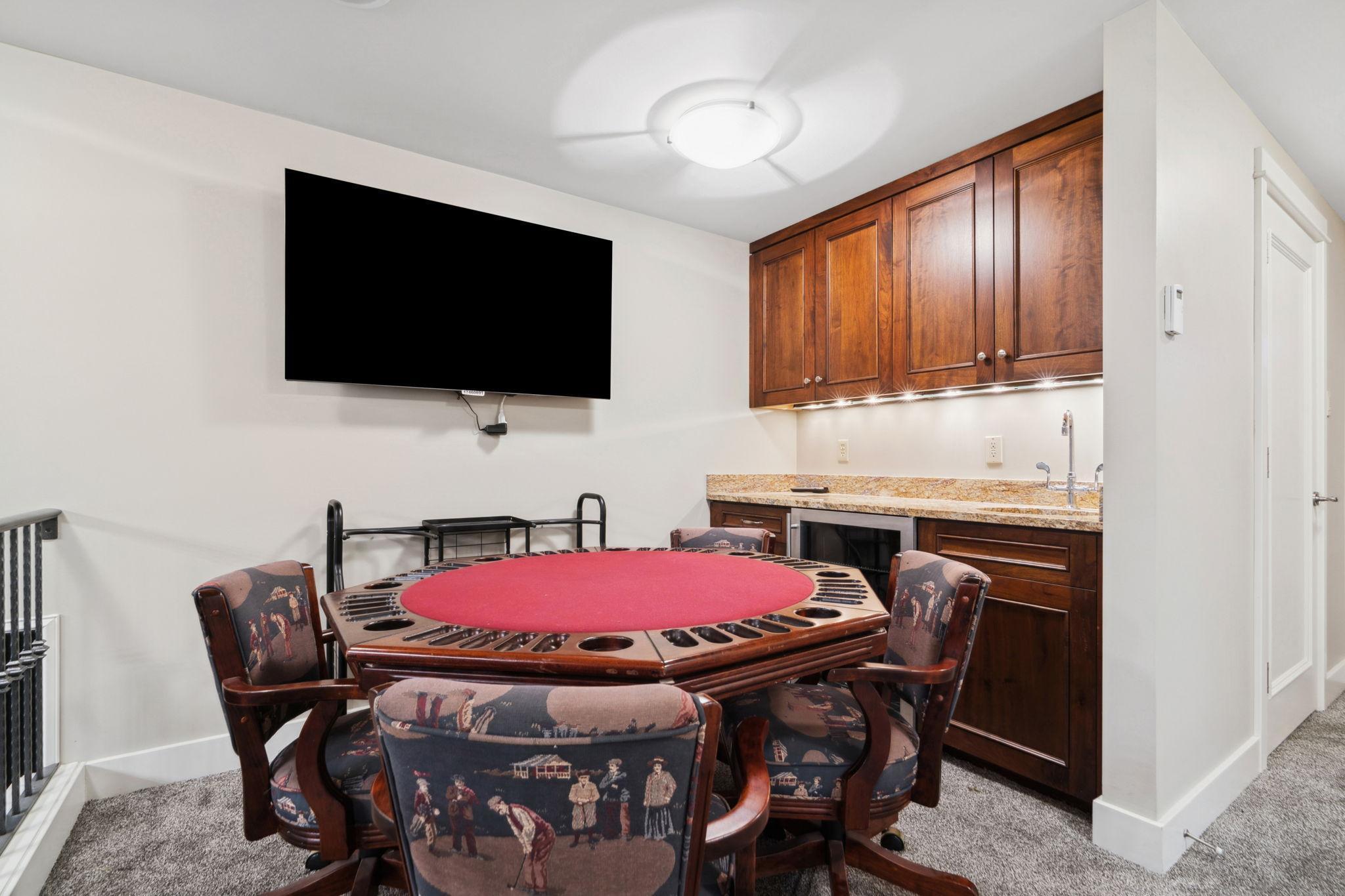 1492 Hunter Drive