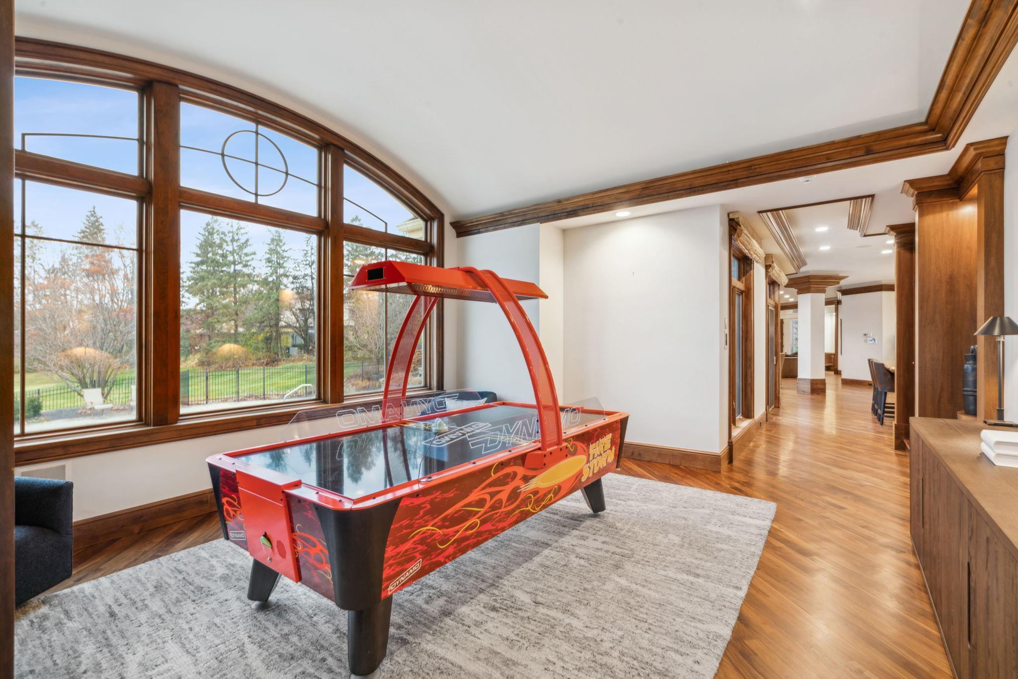 1492 Hunter Drive