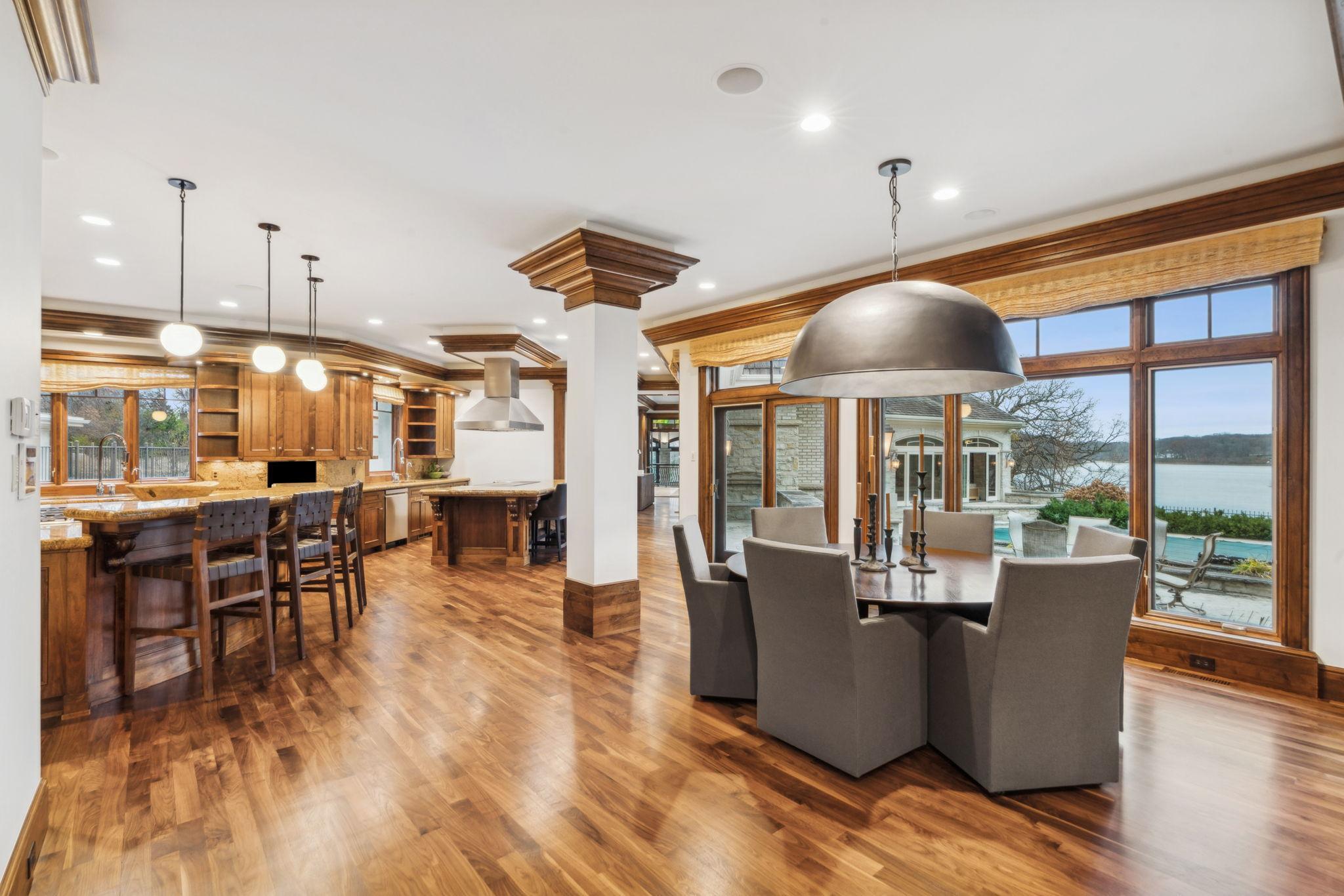 1492 Hunter Drive