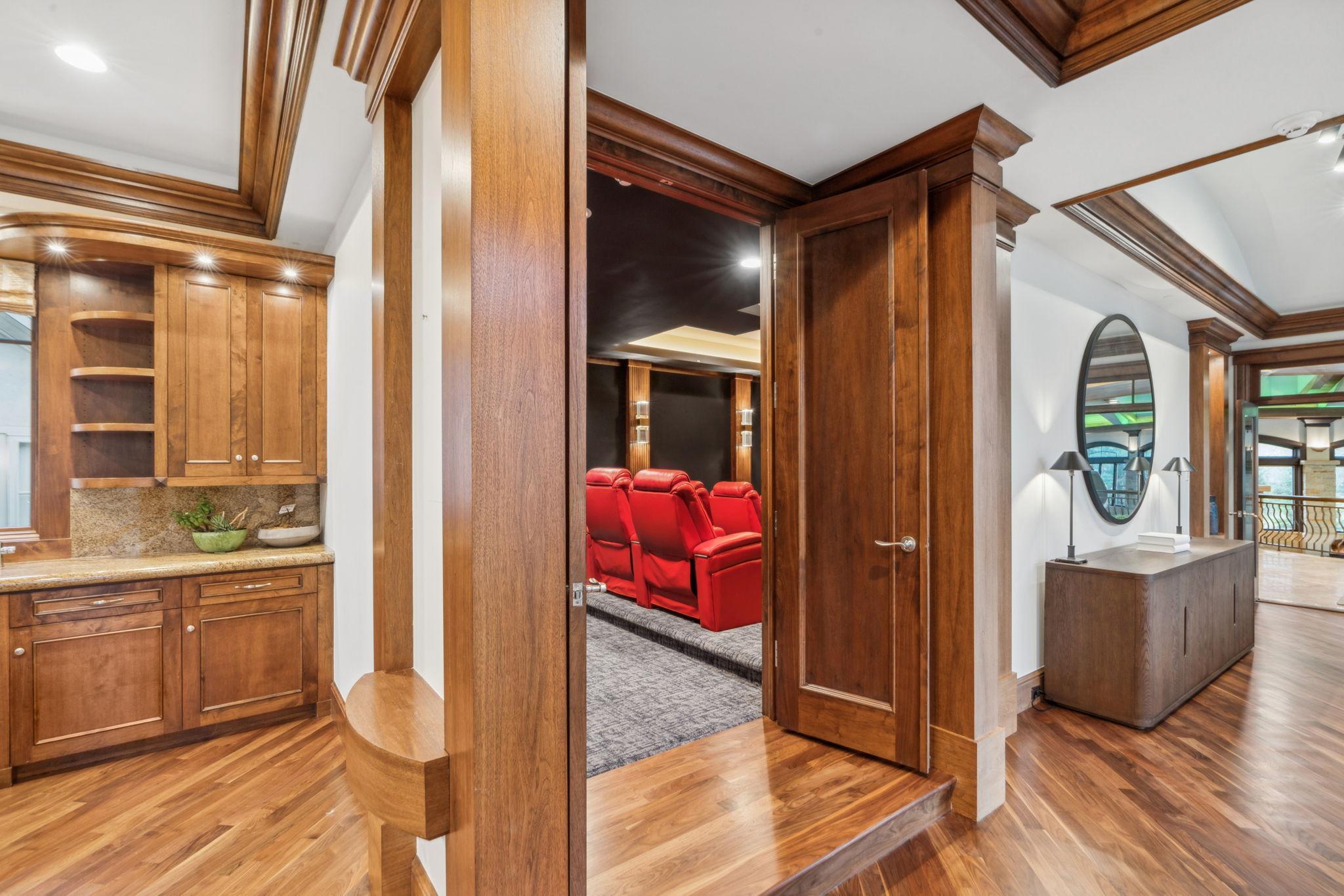 1492 Hunter Drive
