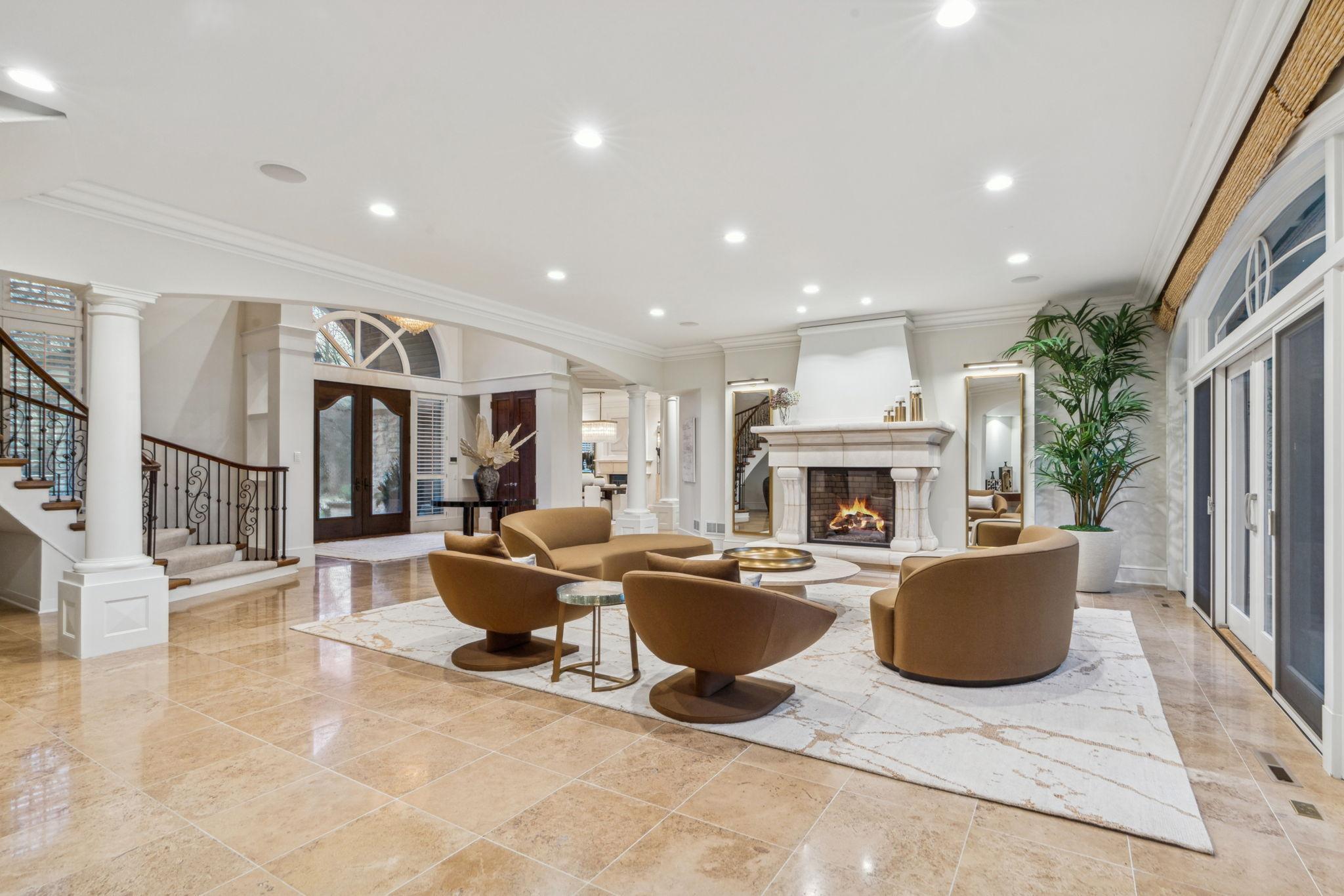 1492 Hunter Drive