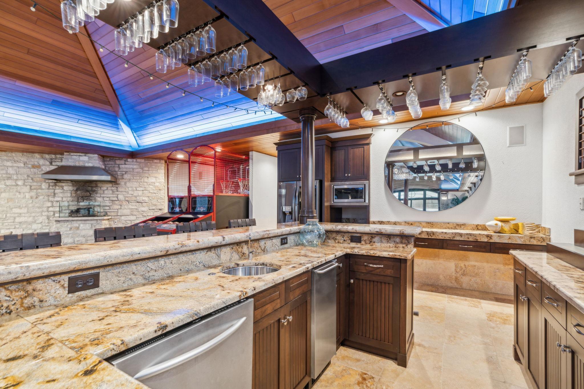 1492 Hunter Drive