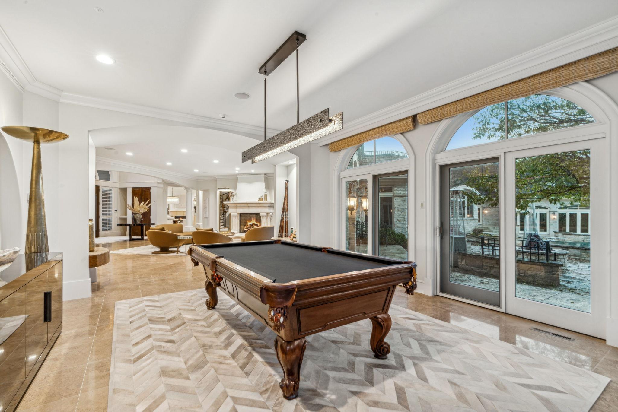 1492 Hunter Drive