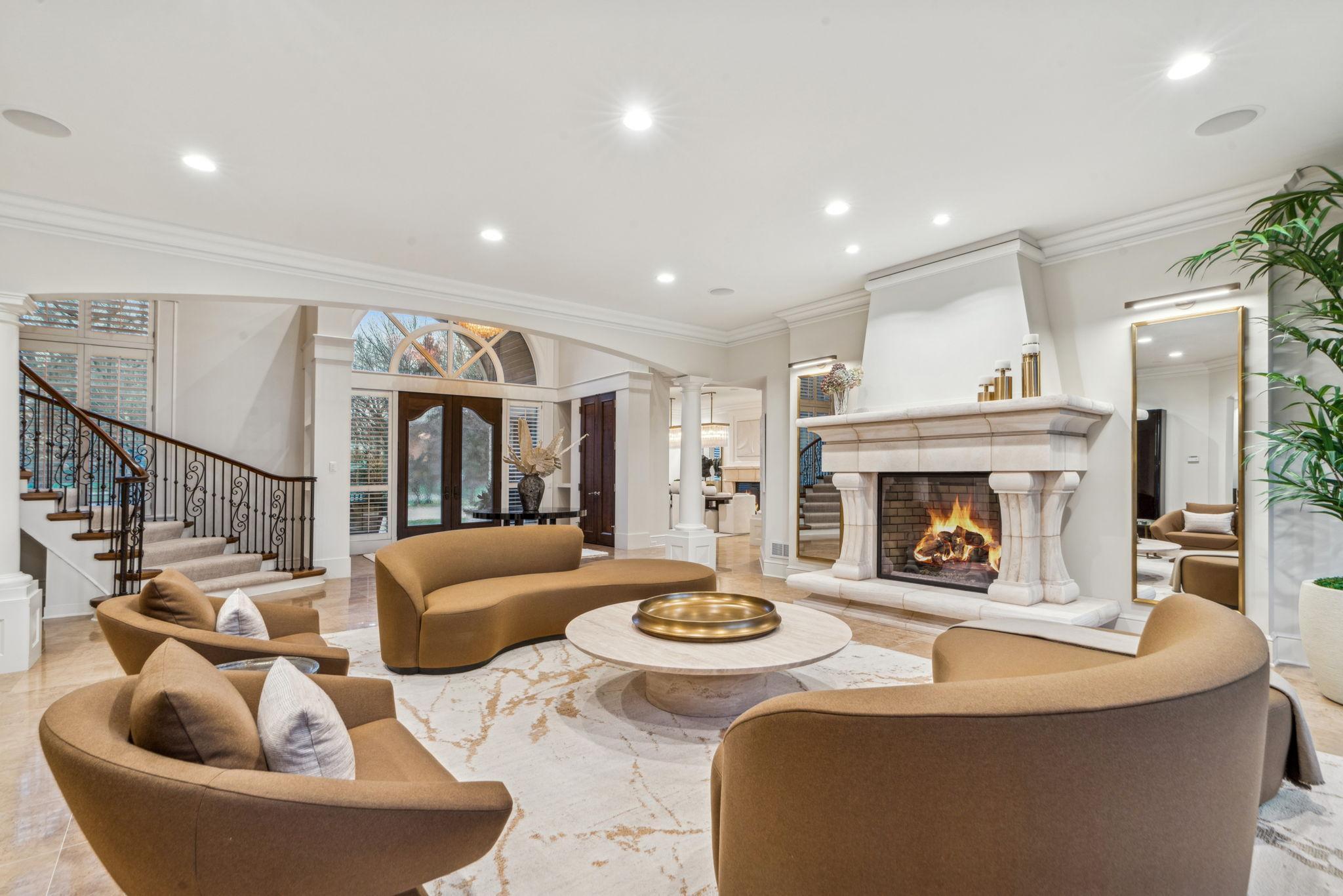 1492 Hunter Drive