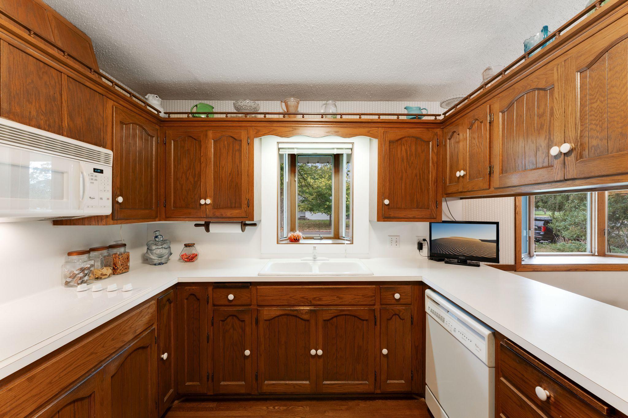 10940 Chowen Avenue S