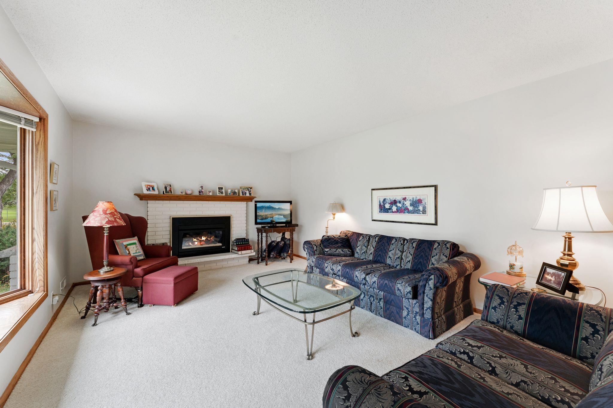 10940 Chowen Avenue S