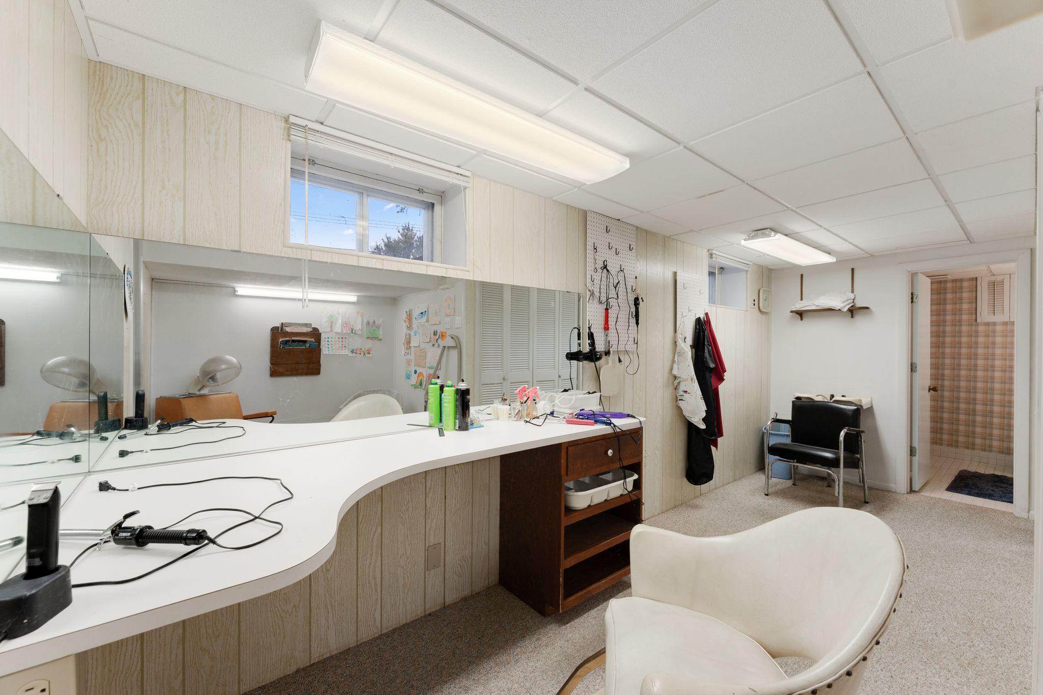 10940 Chowen Avenue S