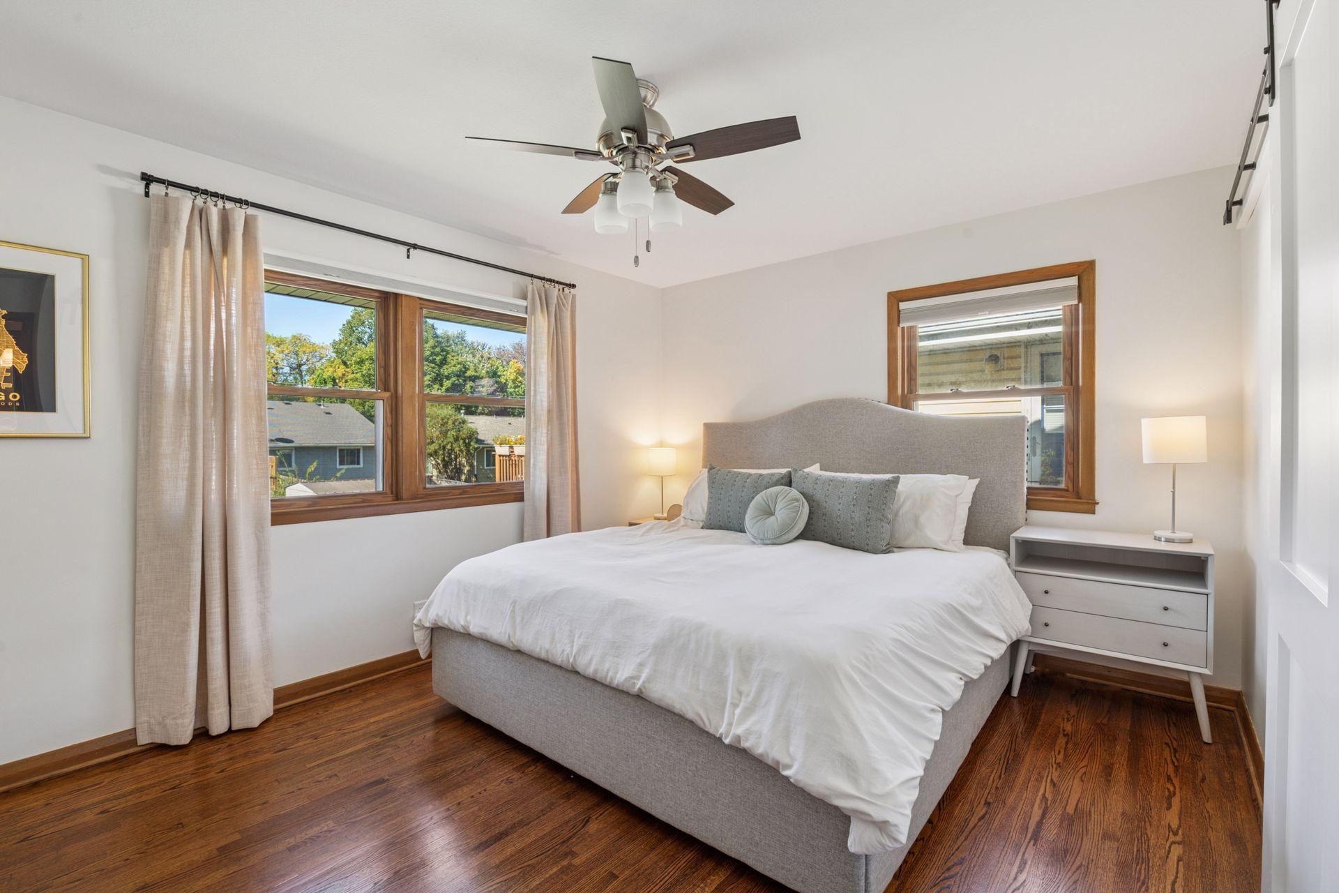 2648 Yosemite Avenue S