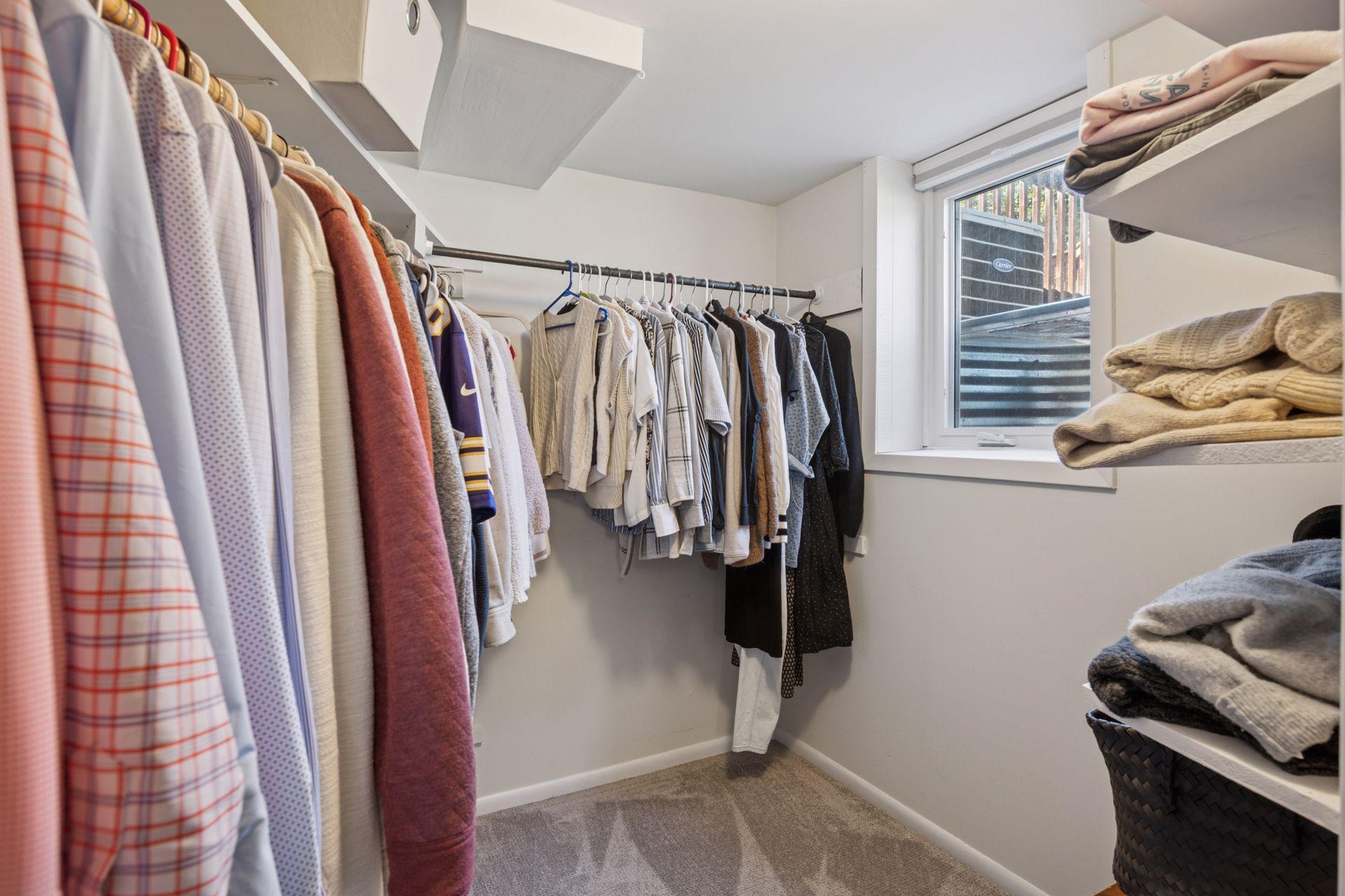 2648 Yosemite Avenue S