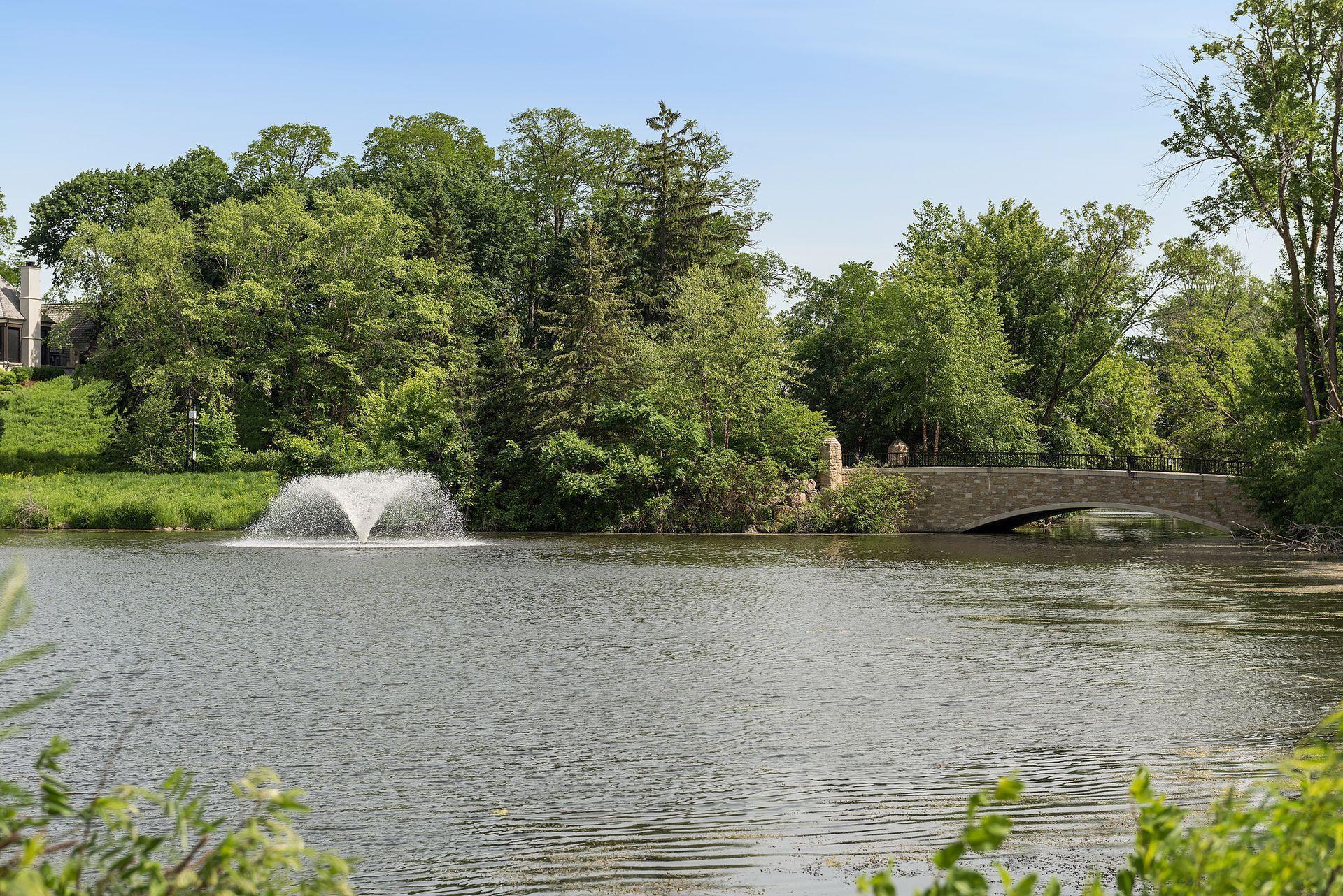 425 Carpenters Point