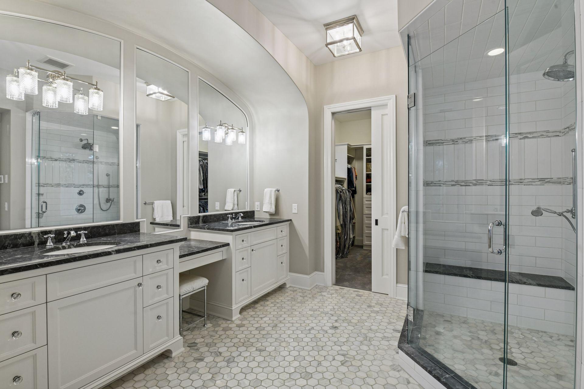 425 Carpenters Point