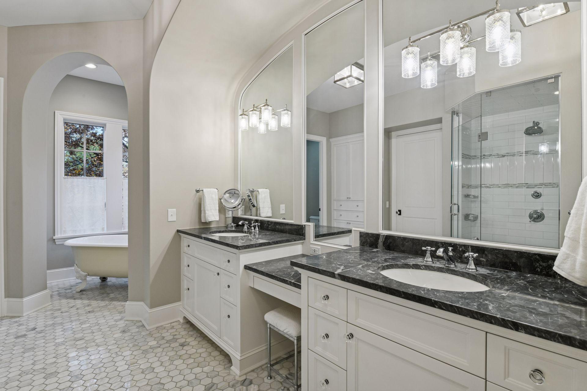 425 Carpenters Point