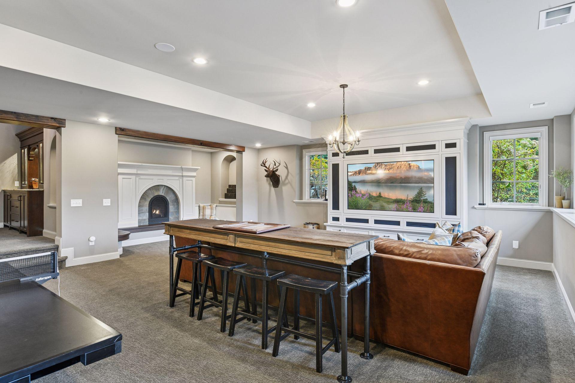 425 Carpenters Point