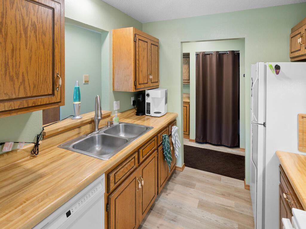 161 Mindy Lane Unit: 9