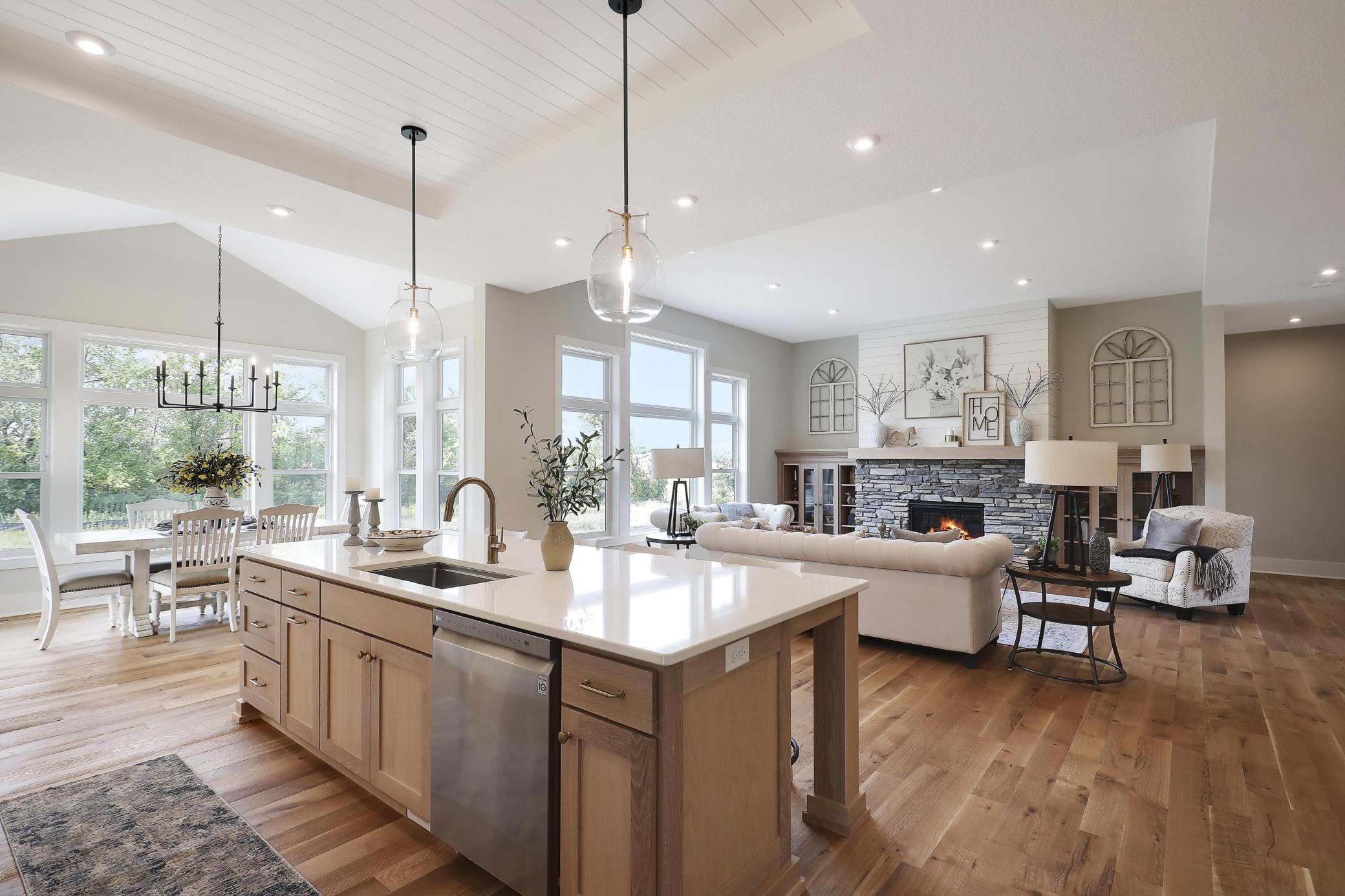 3512 William Way