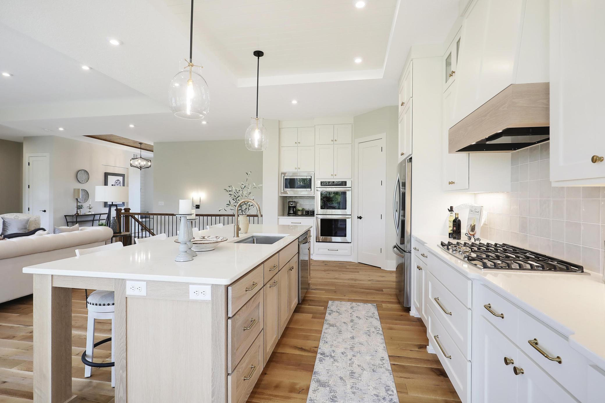 3512 William Way