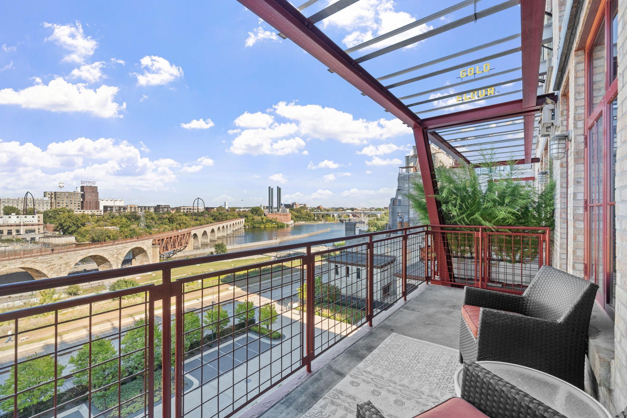 600 S 2nd Street Unit: S405
