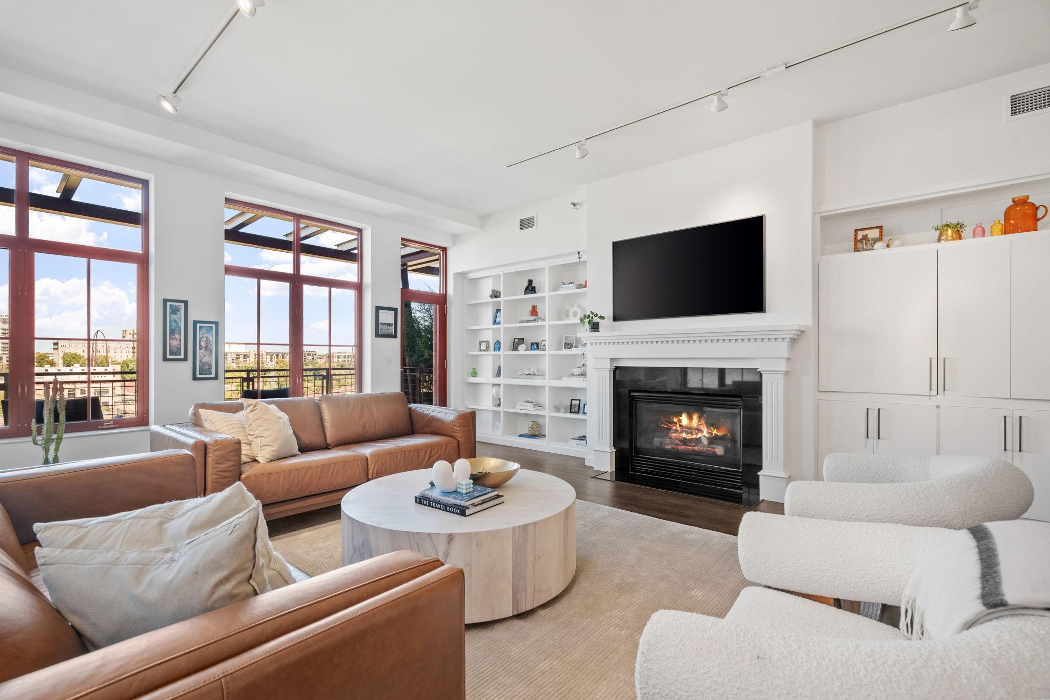 600 S 2nd Street Unit: S405