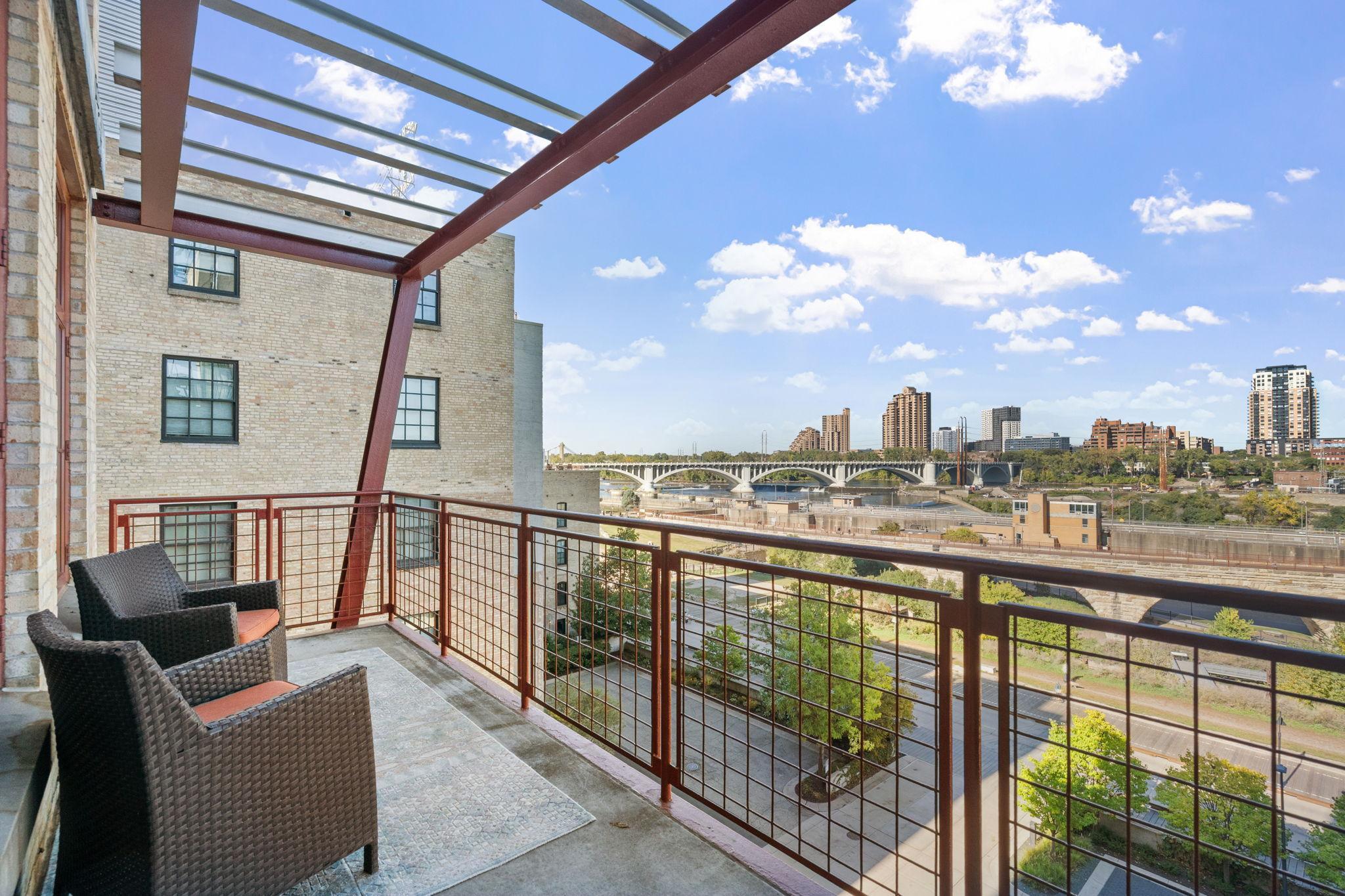 600 S 2nd Street Unit: S405
