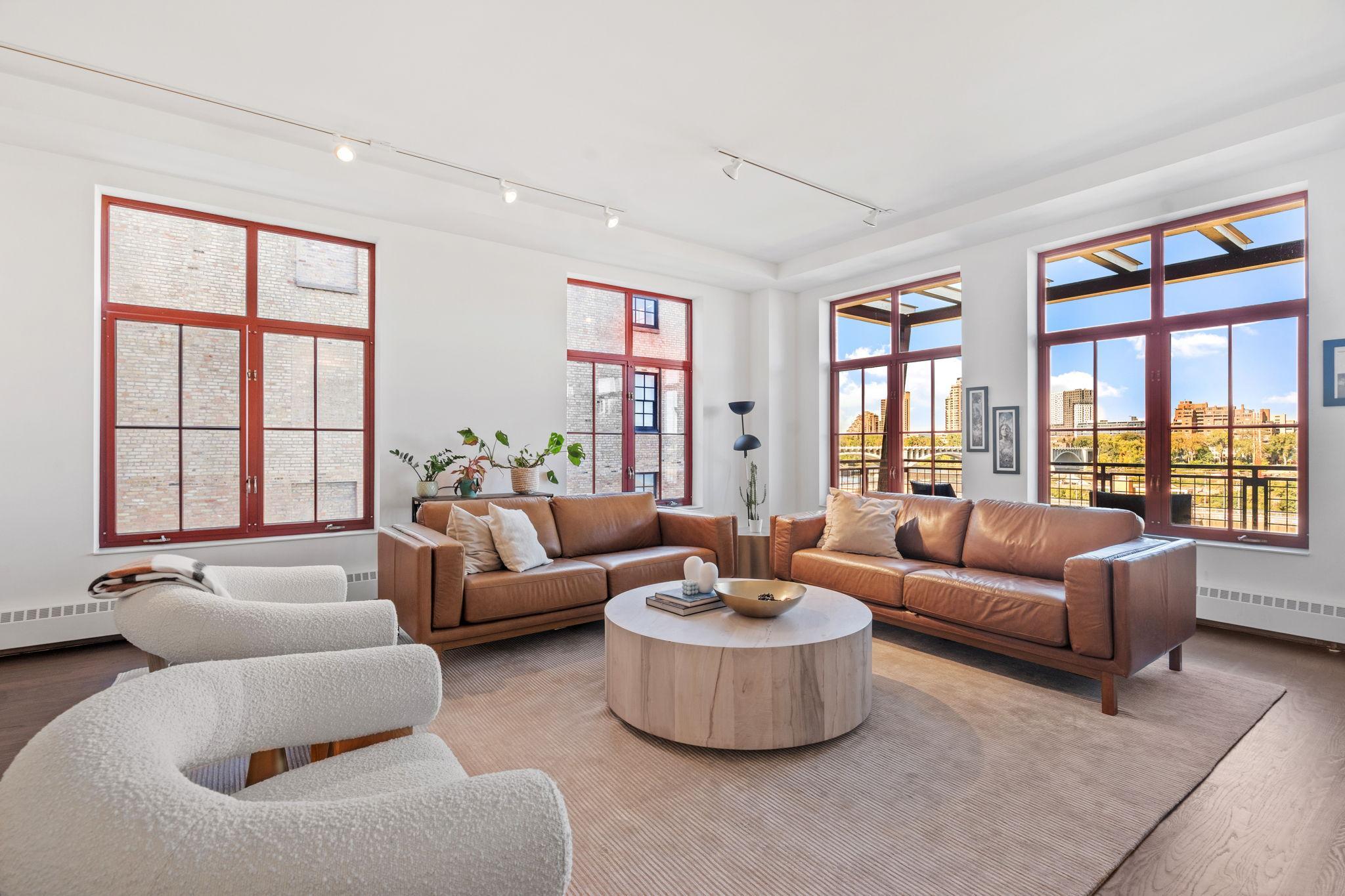 600 S 2nd Street Unit: S405