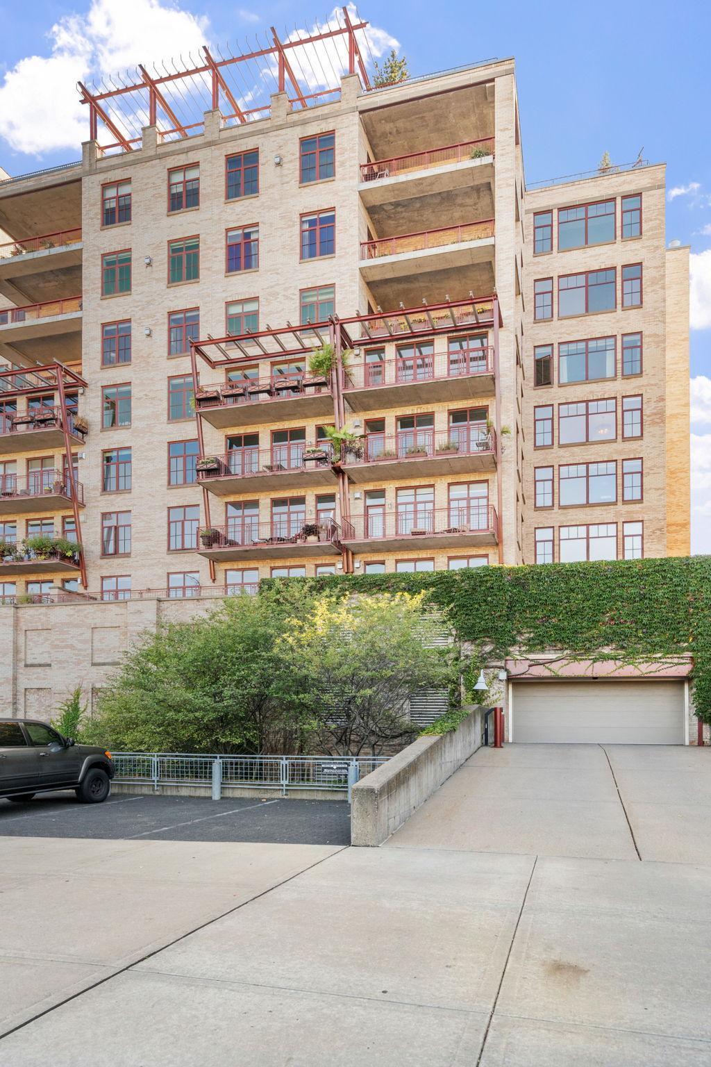 600 S 2nd Street Unit: S405