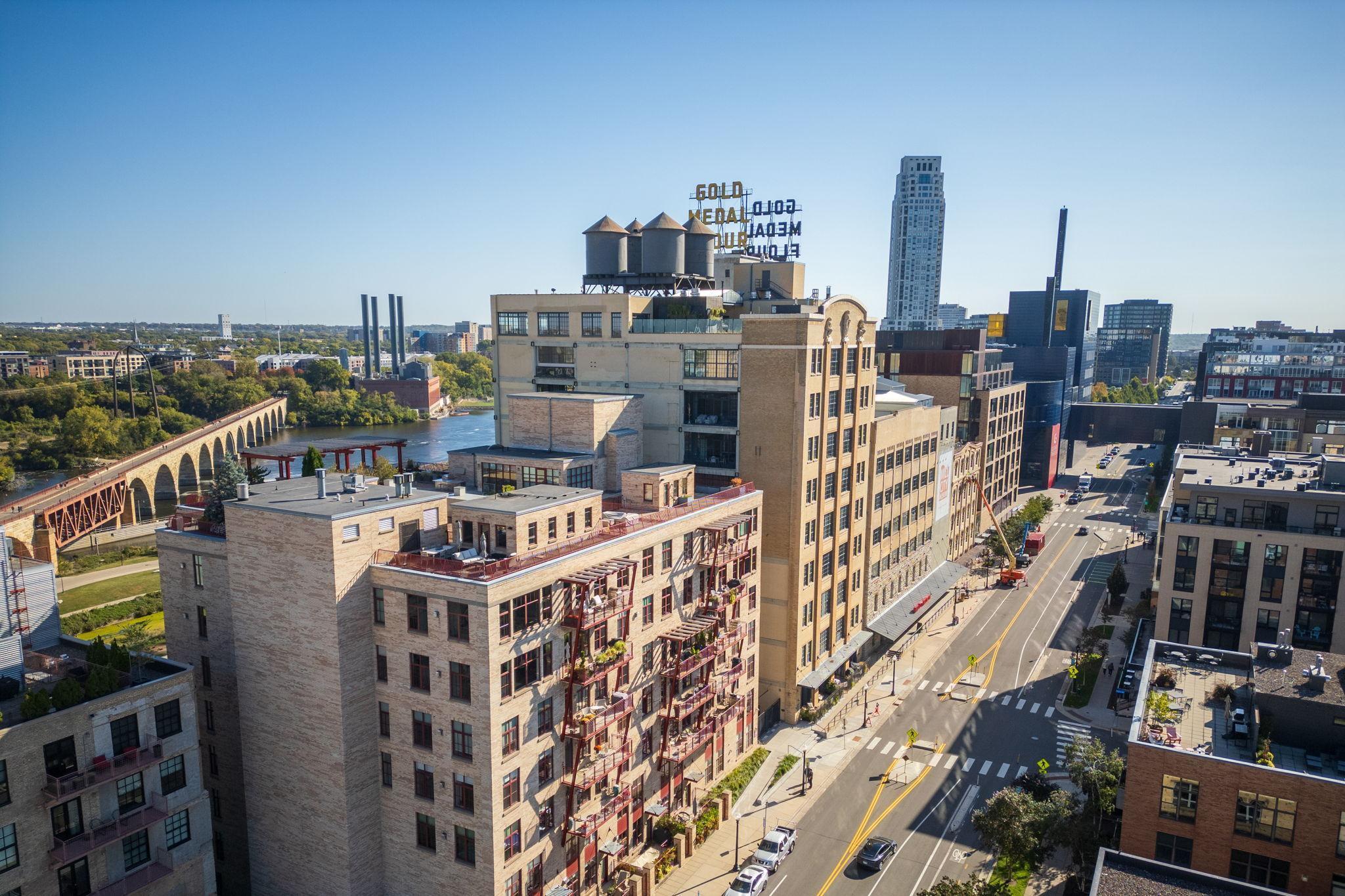 600 S 2nd Street Unit: S405