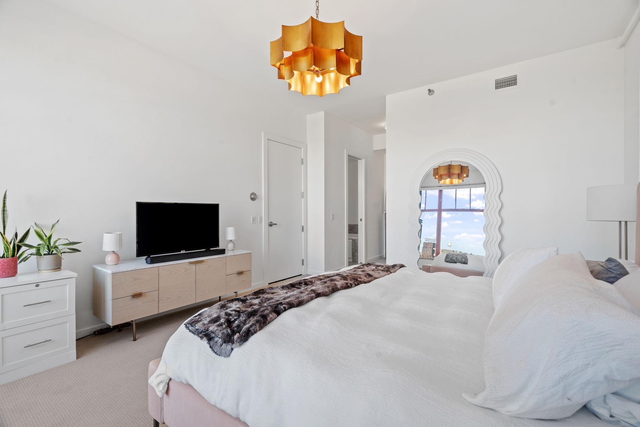 600 S 2nd Street Unit: S405