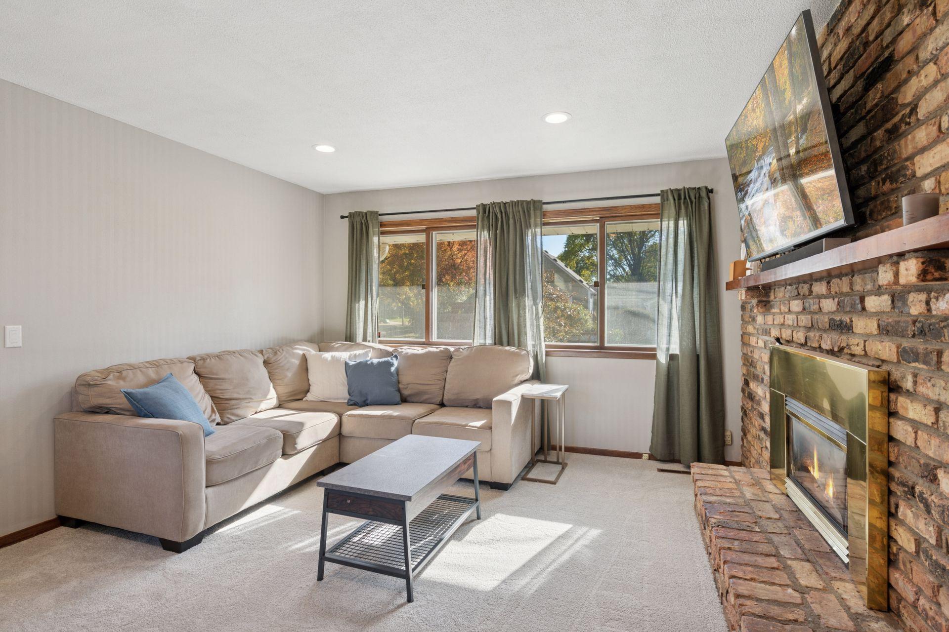 3940 Brunswick Avenue S