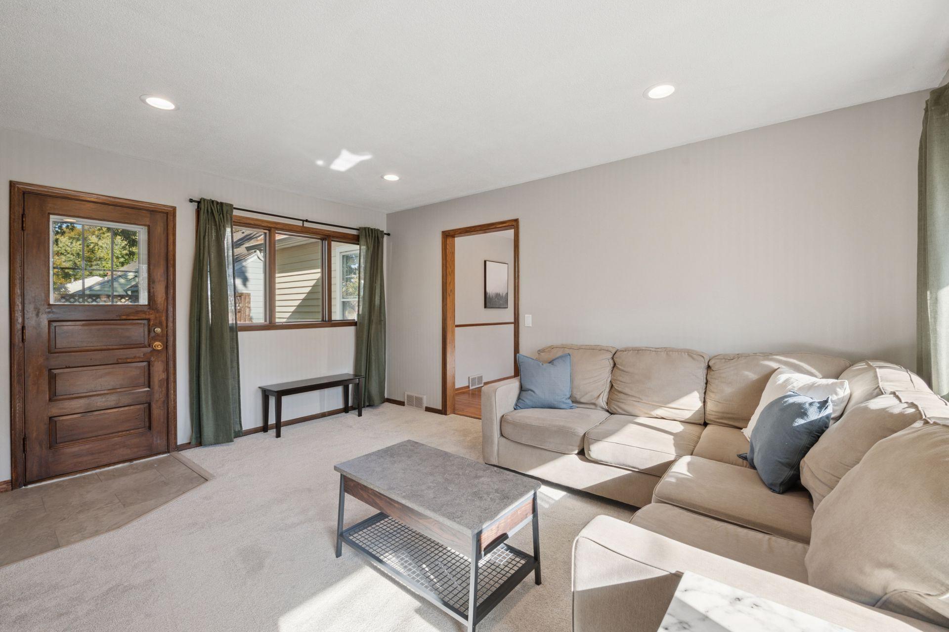 3940 Brunswick Avenue S