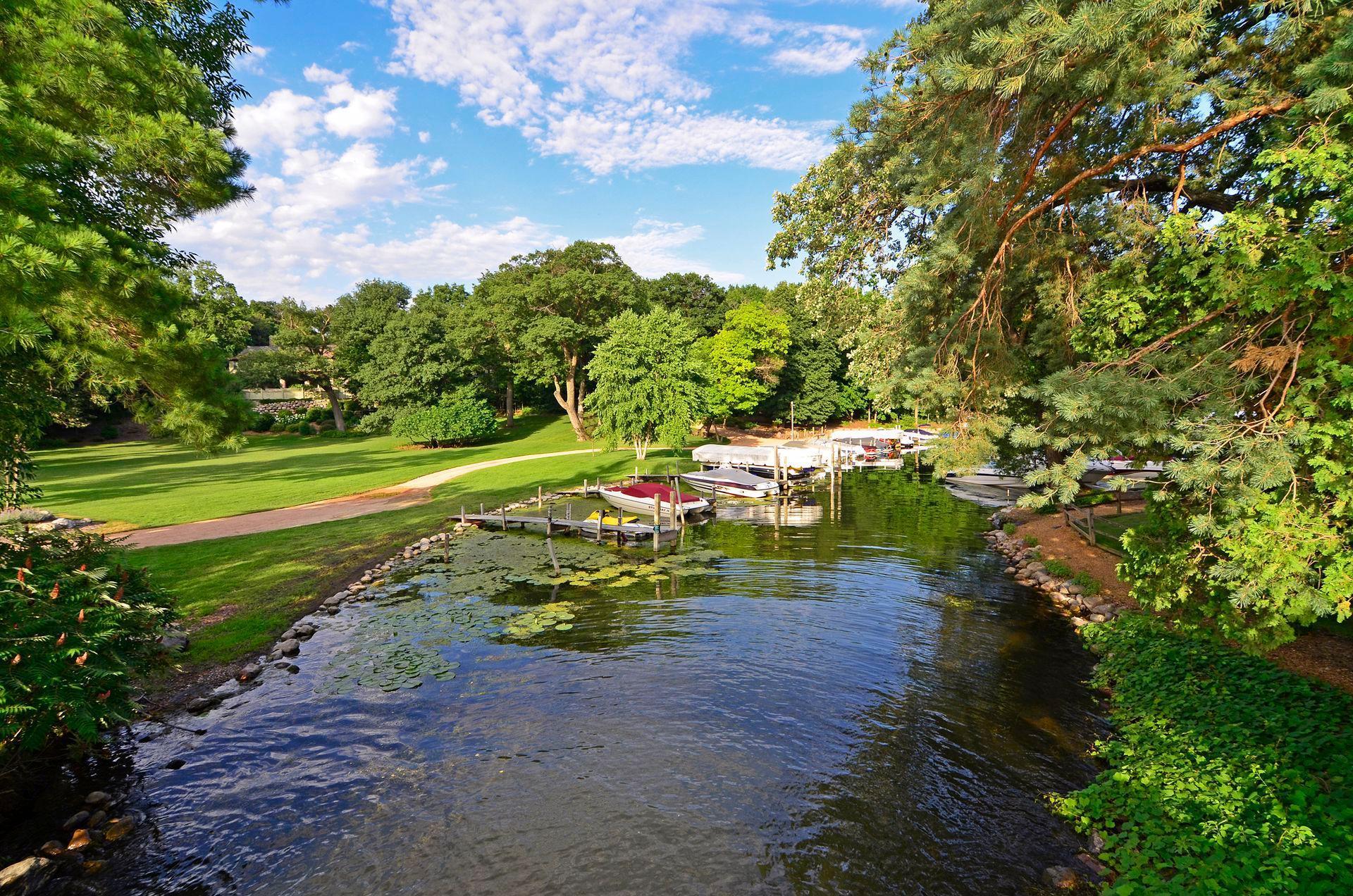 5880 Boulder Bridge Lane