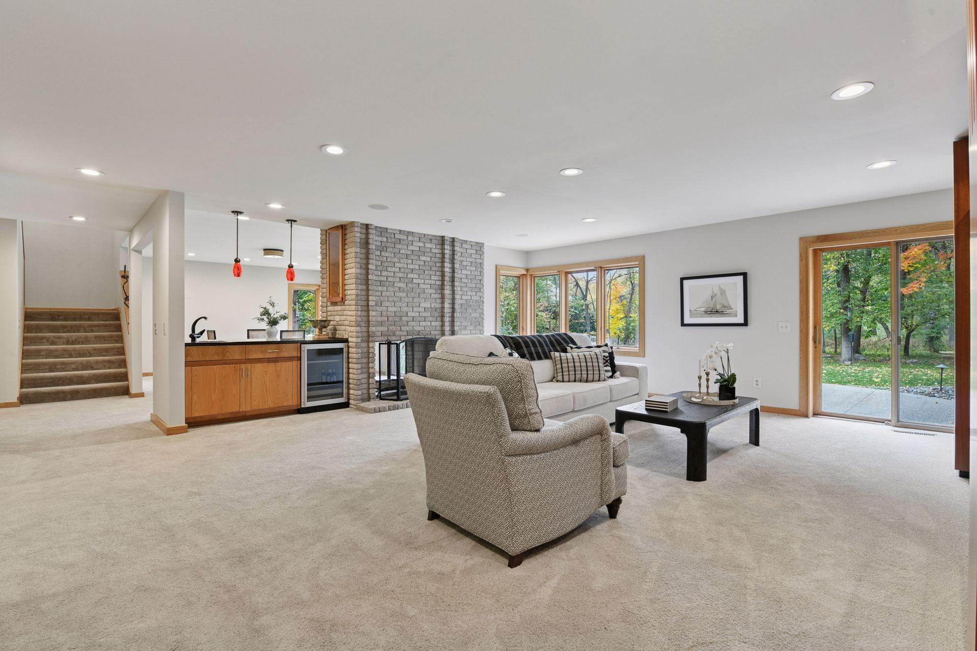 5880 Boulder Bridge Lane