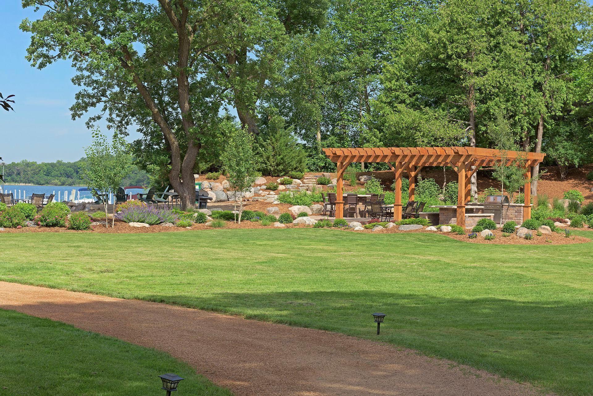 5880 Boulder Bridge Lane