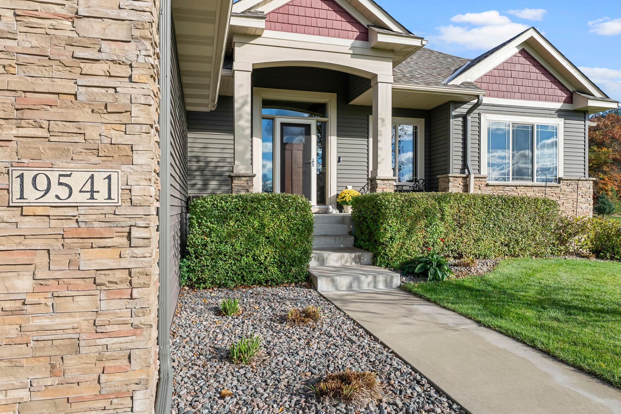 19541 Yellow Pine Street NW