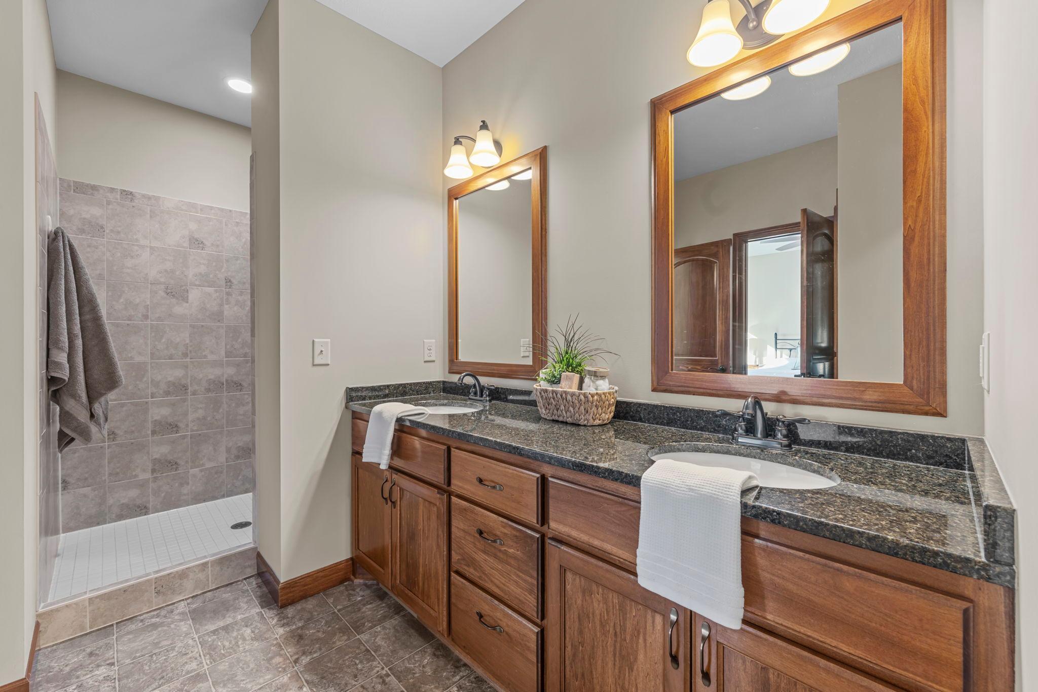 19541 Yellow Pine Street NW