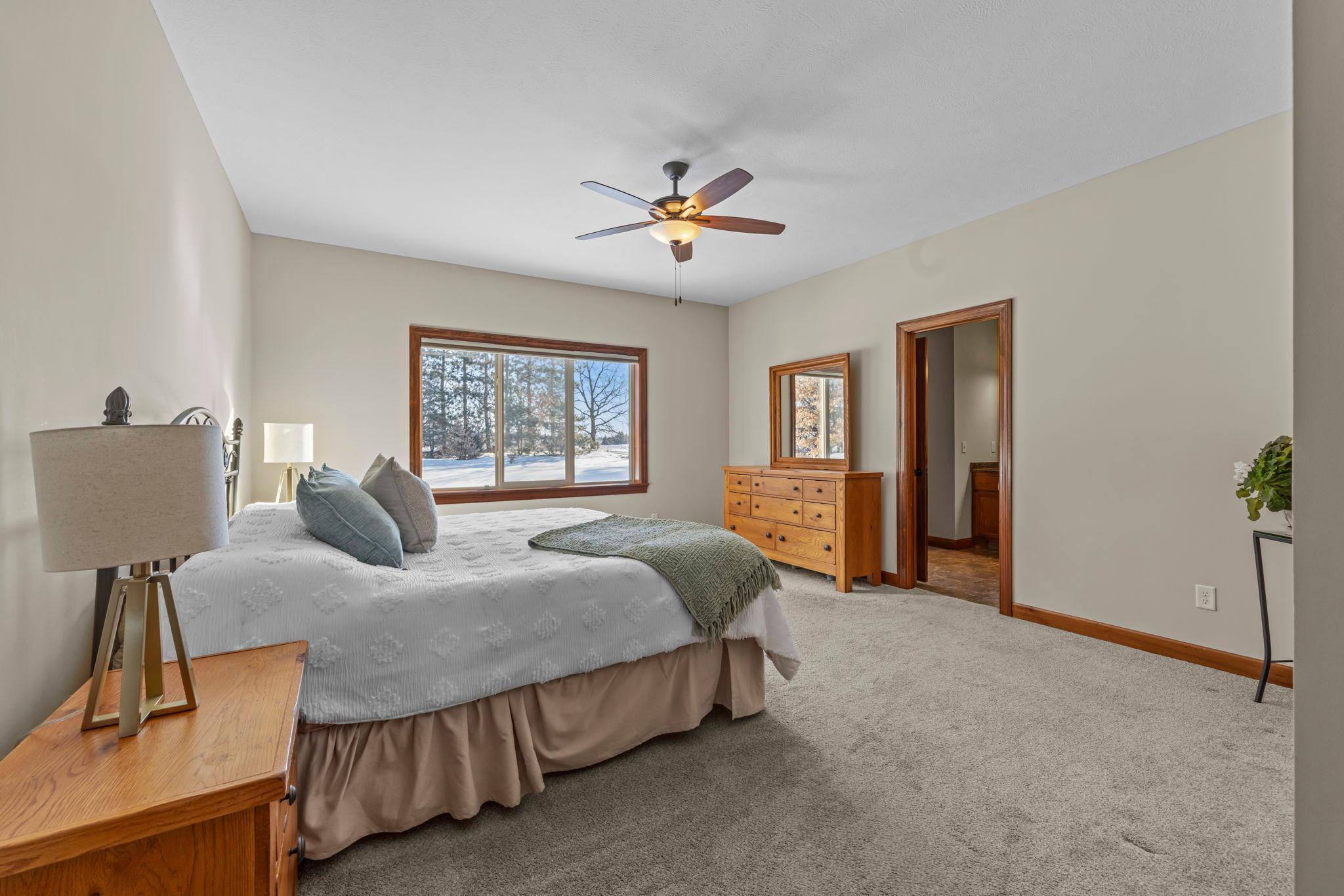 19541 Yellow Pine Street NW