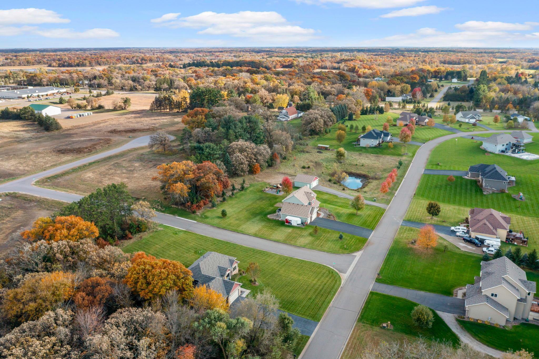 19541 Yellow Pine Street NW